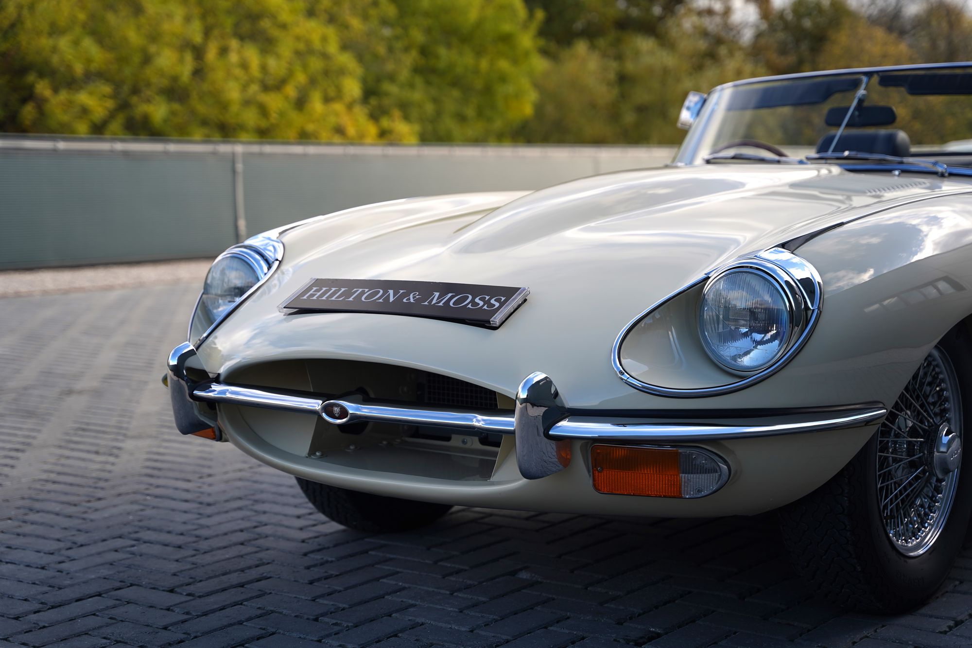 1969 Jaguar E-Type Series 2 4.2 Roadster