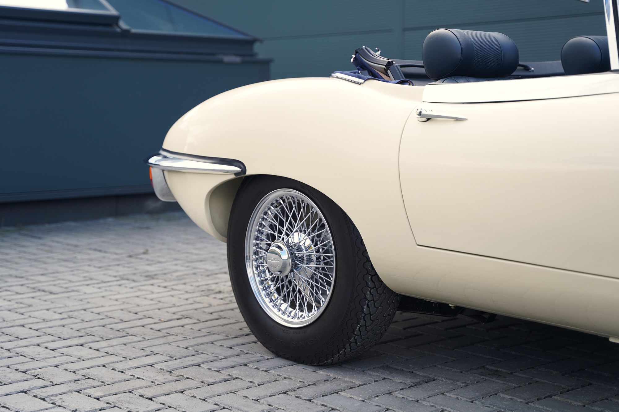 1969 Jaguar E-Type Series 2 4.2 Roadster