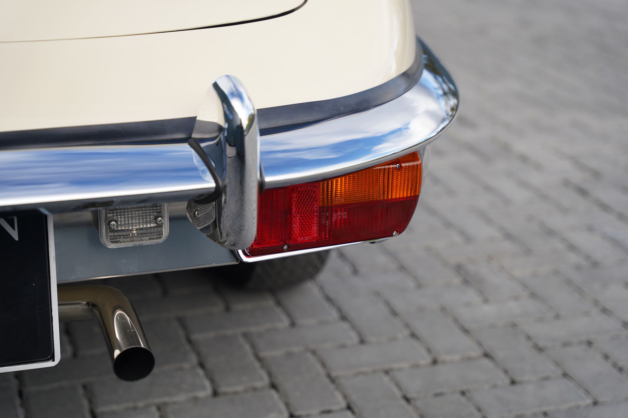 1969 Jaguar E-Type Series 2 4.2 Roadster