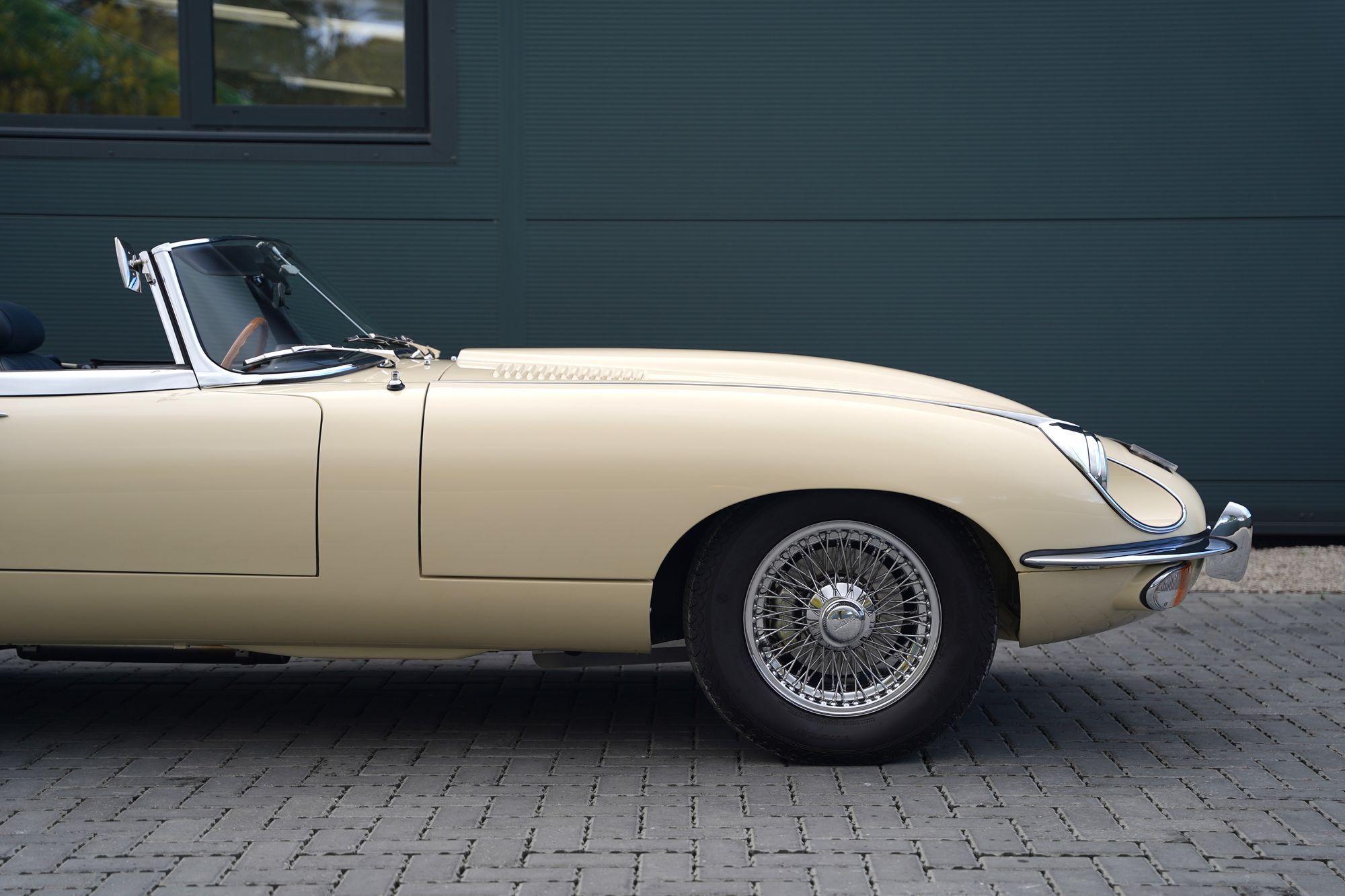 1969 Jaguar E-Type Series 2 4.2 Roadster