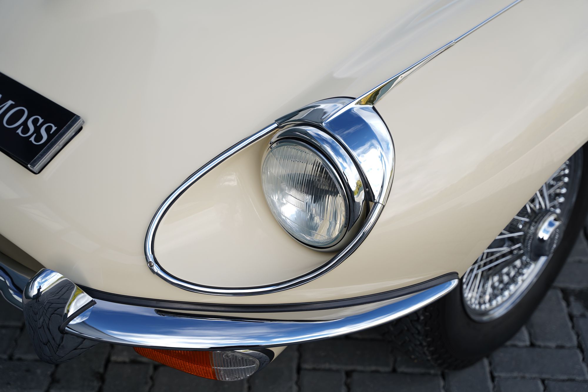 1969 Jaguar E-Type Series 2 4.2 Roadster