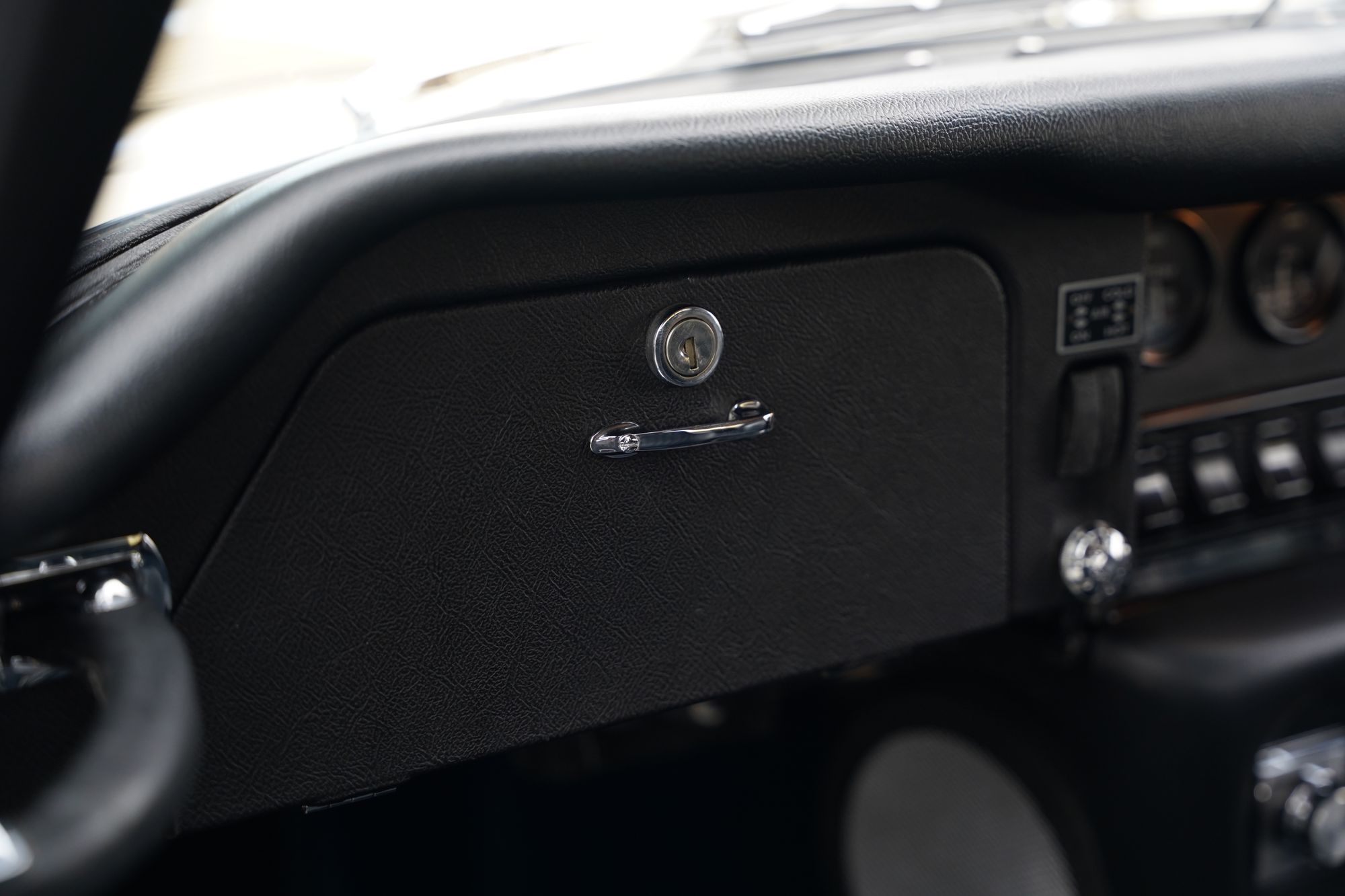 1969 Jaguar E-Type Series 2 4.2 Roadster