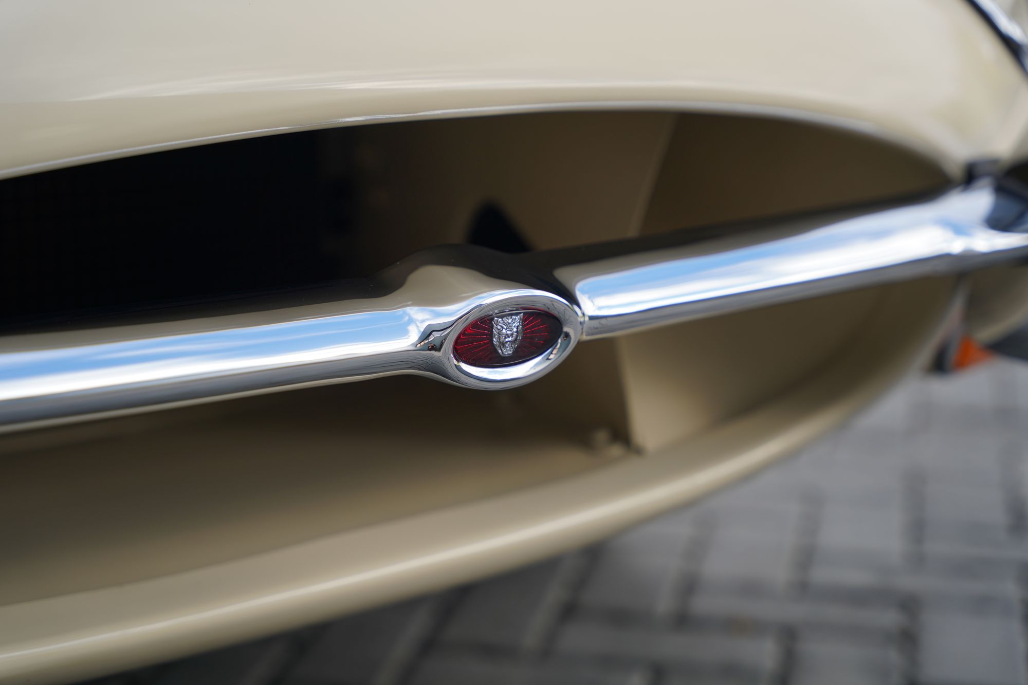 1969 Jaguar E-Type Series 2 4.2 Roadster