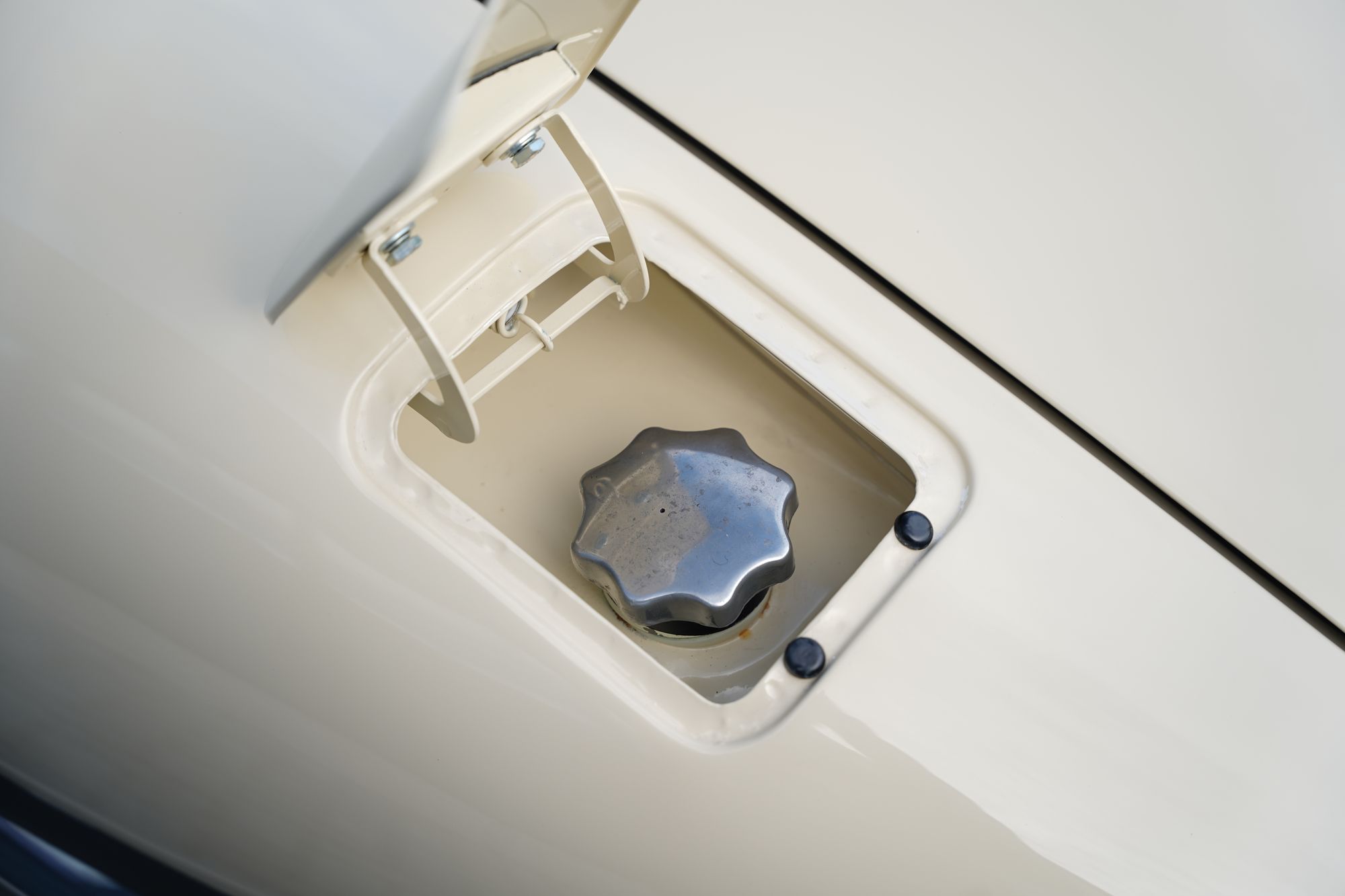 1969 Jaguar E-Type Series 2 4.2 Roadster