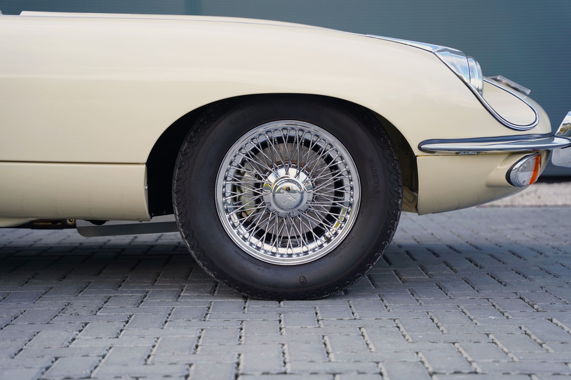 1969 Jaguar E-Type Series 2 4.2 Roadster