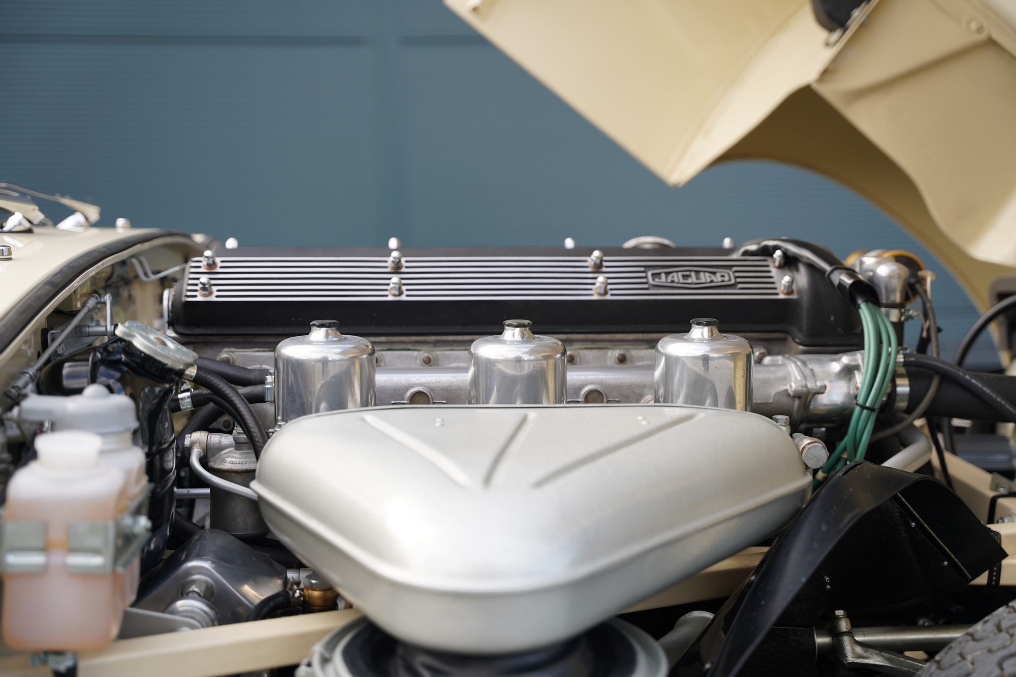 1969 Jaguar E-Type Series 2 4.2 Roadster