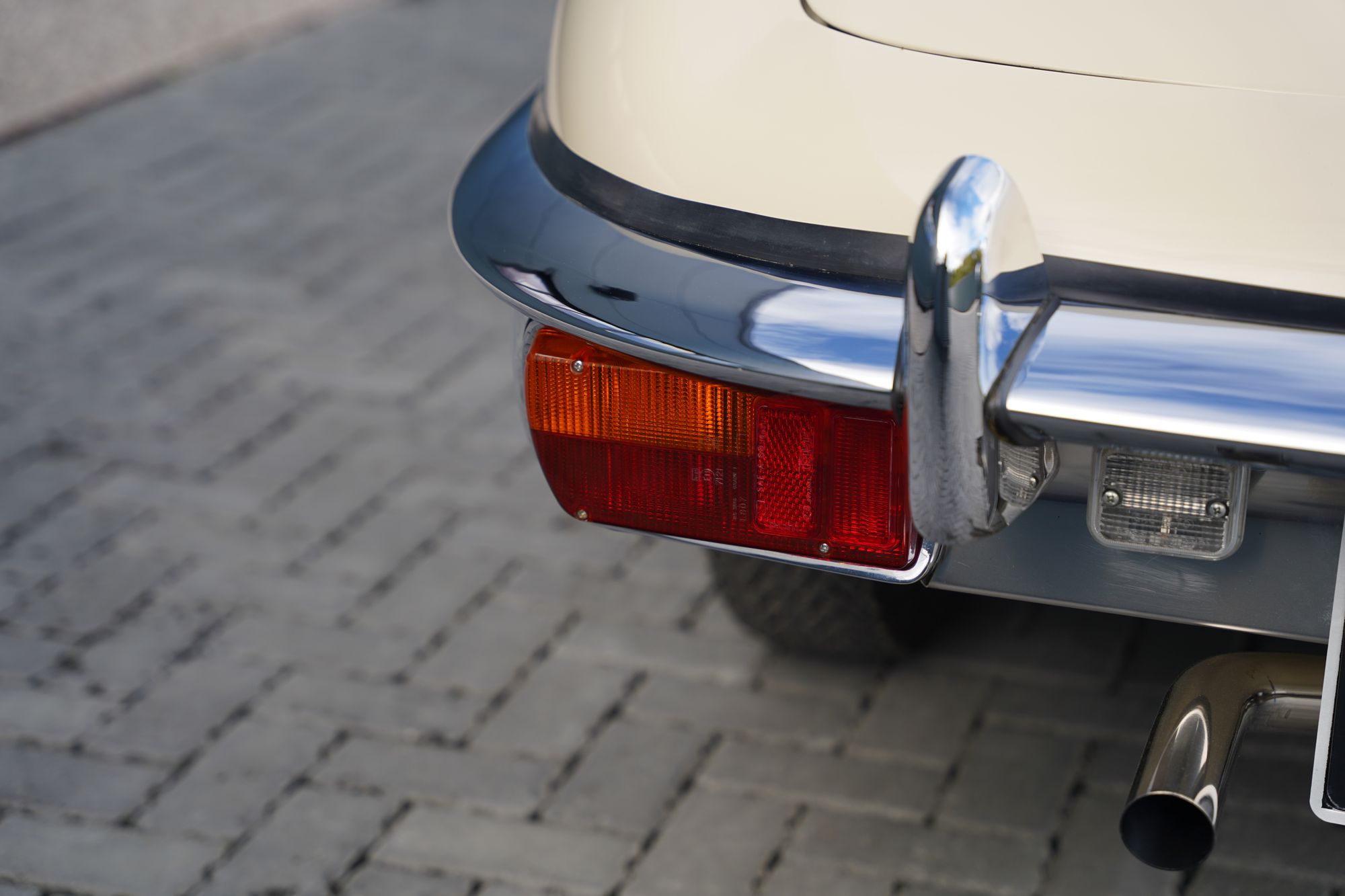 1969 Jaguar E-Type Series 2 4.2 Roadster