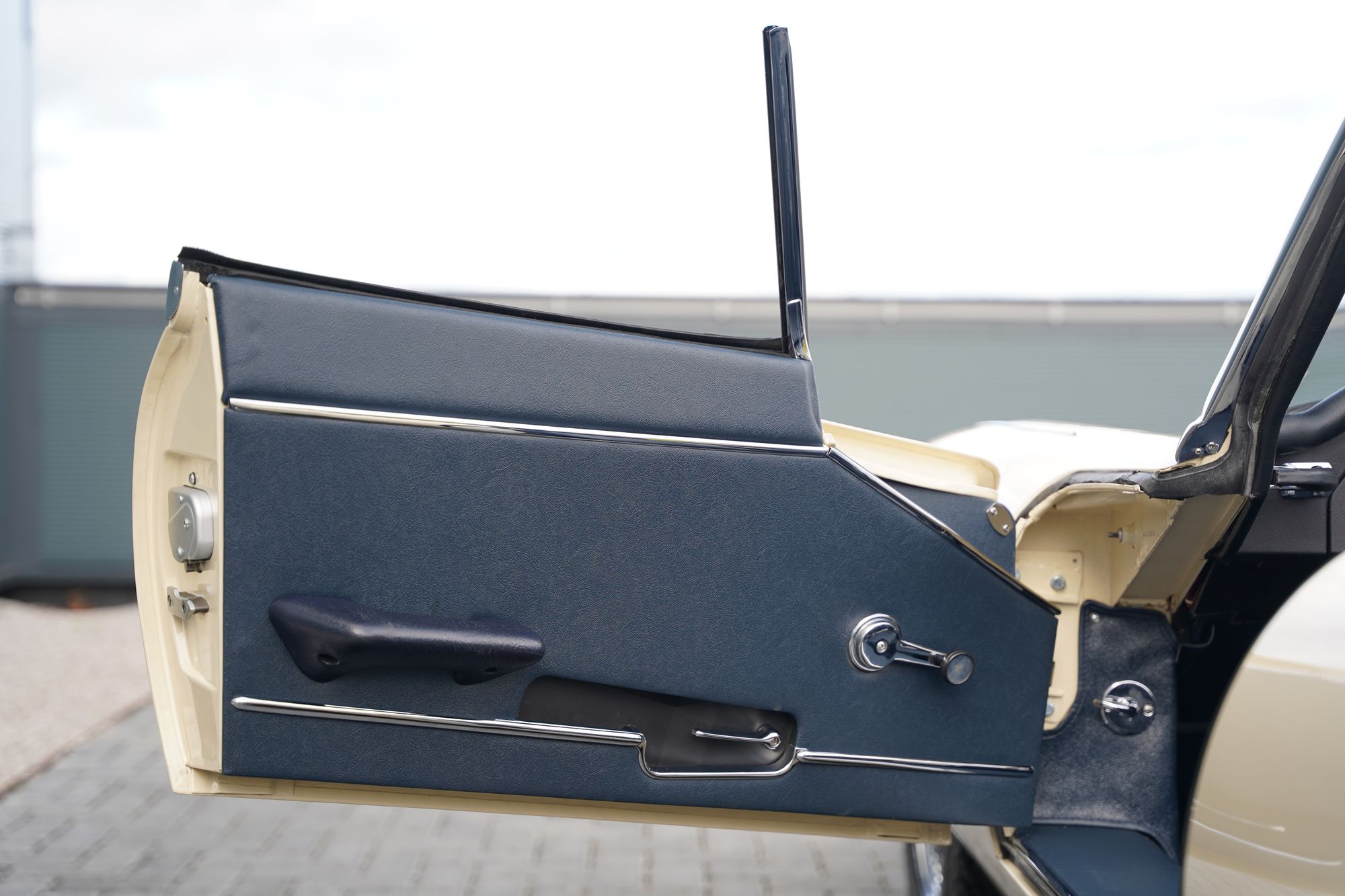 1969 Jaguar E-Type Series 2 4.2 Roadster