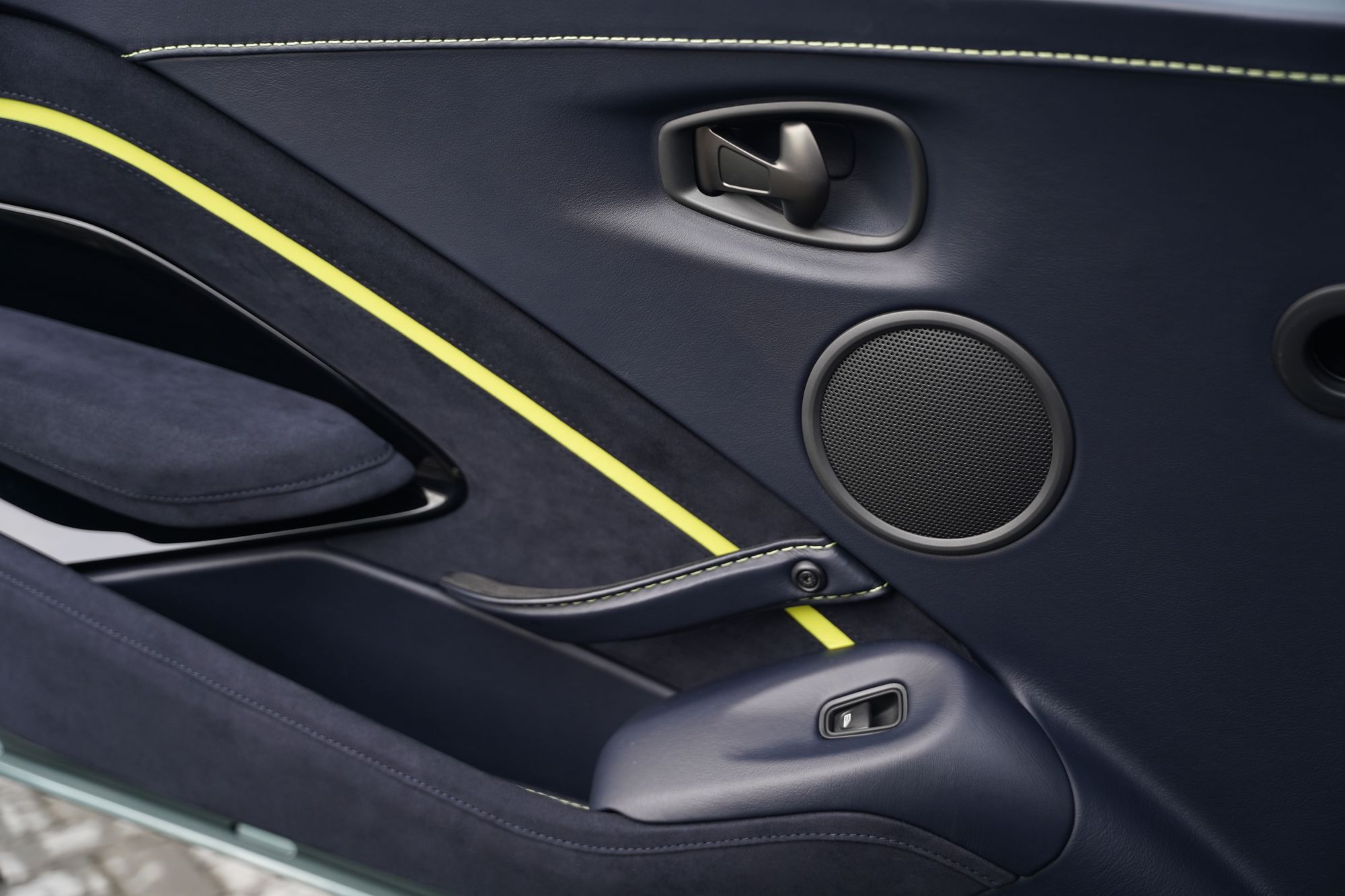 2020 Aston Martin Vantage V8 AMR Hero 59