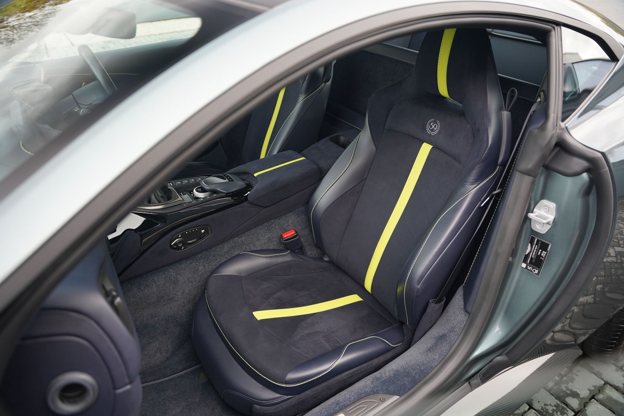 2020 Aston Martin Vantage V8 AMR Hero 59