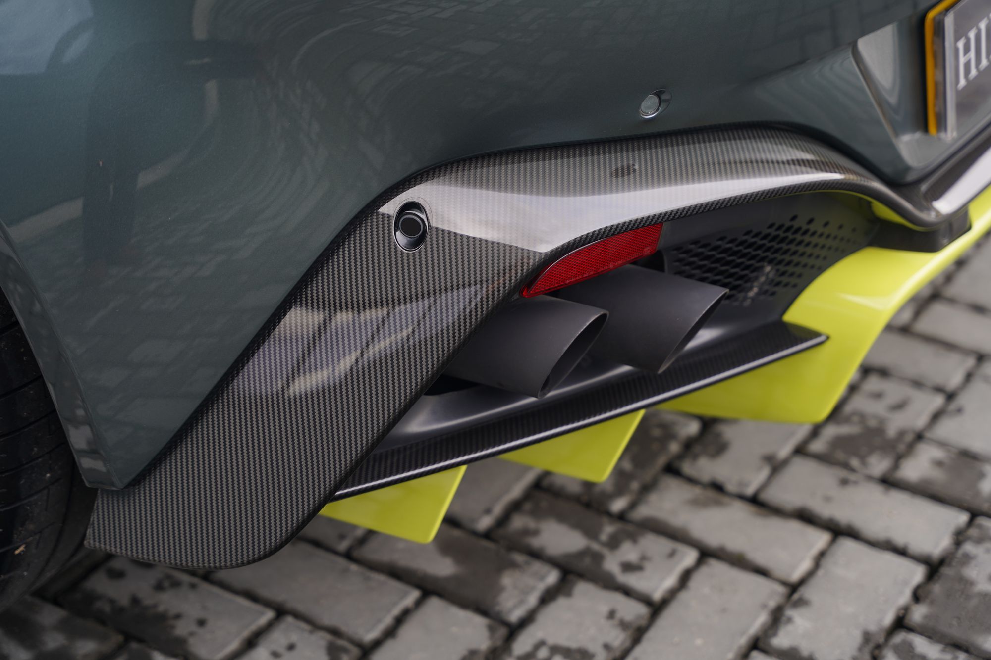 2020 Aston Martin Vantage V8 AMR Hero 59