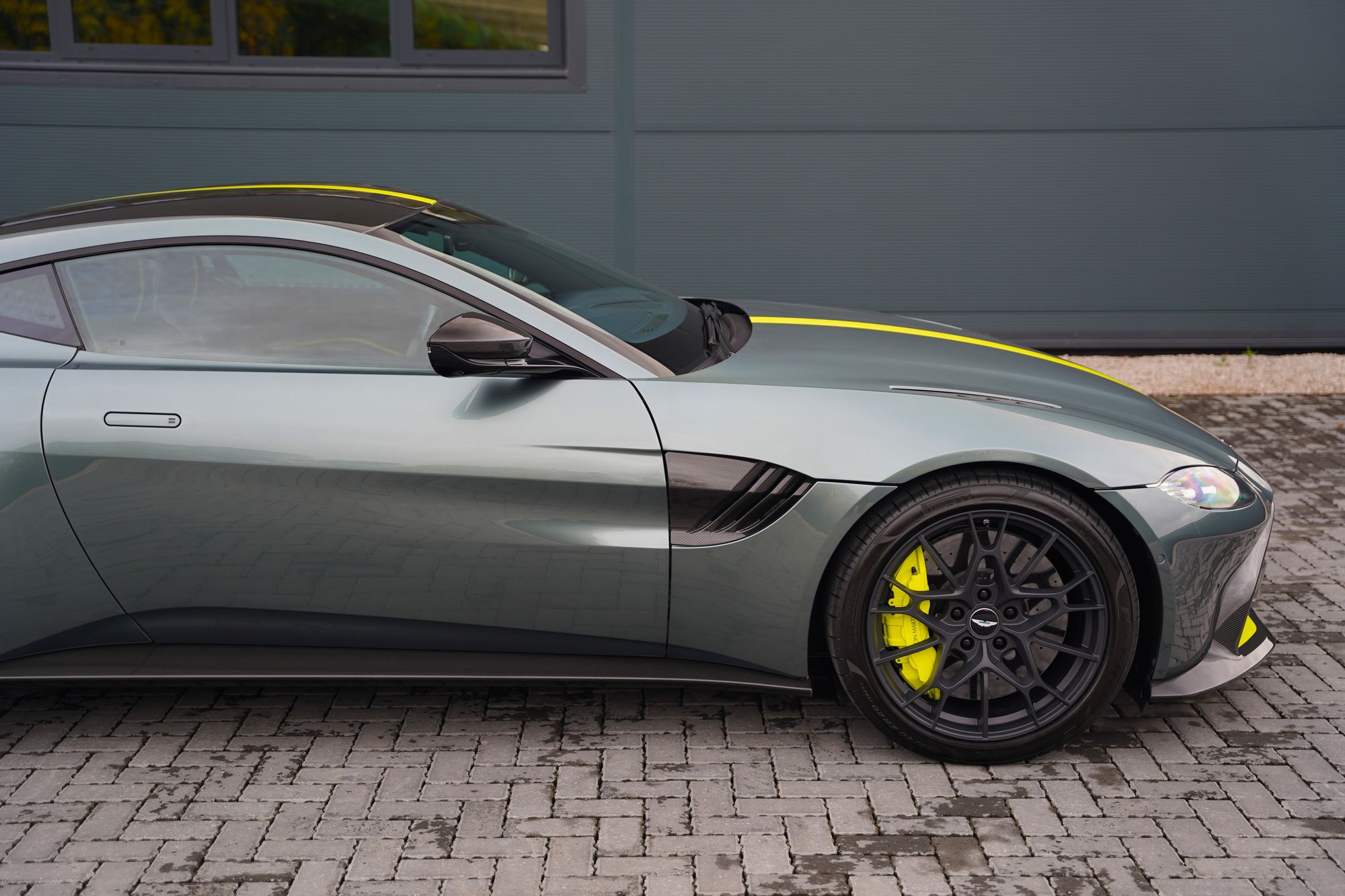 2020 Aston Martin Vantage V8 AMR Hero 59