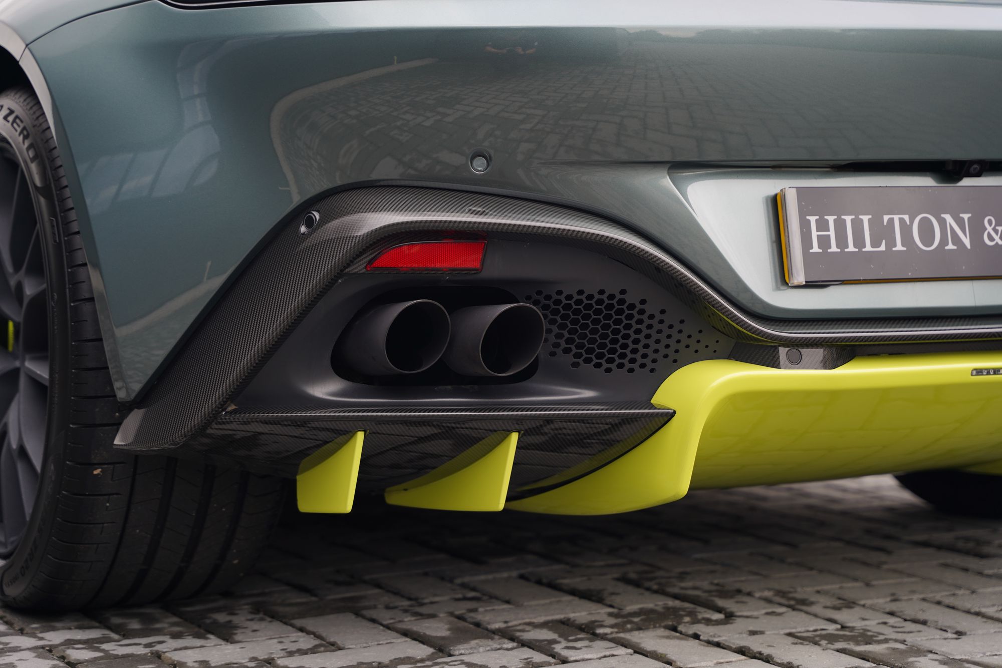 2020 Aston Martin Vantage V8 AMR Hero 59