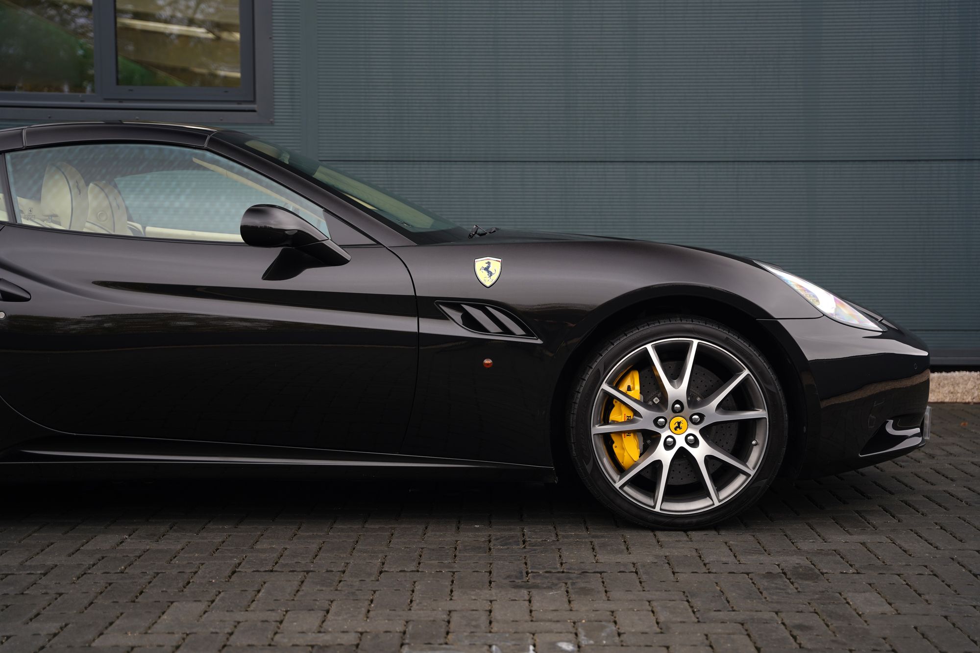 2011 Ferrari California 2+2