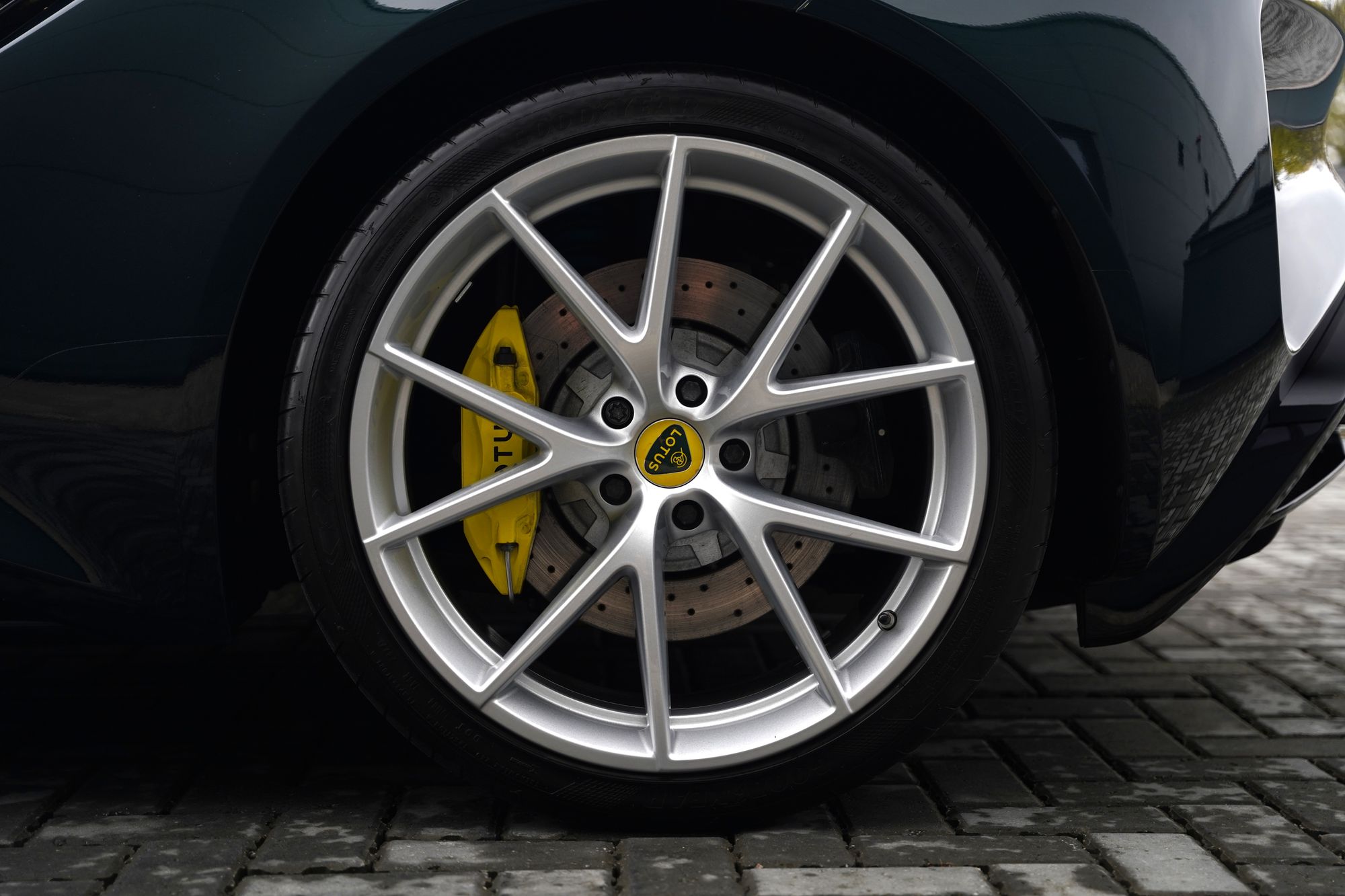 2023 Lotus Emira V6 First Edition