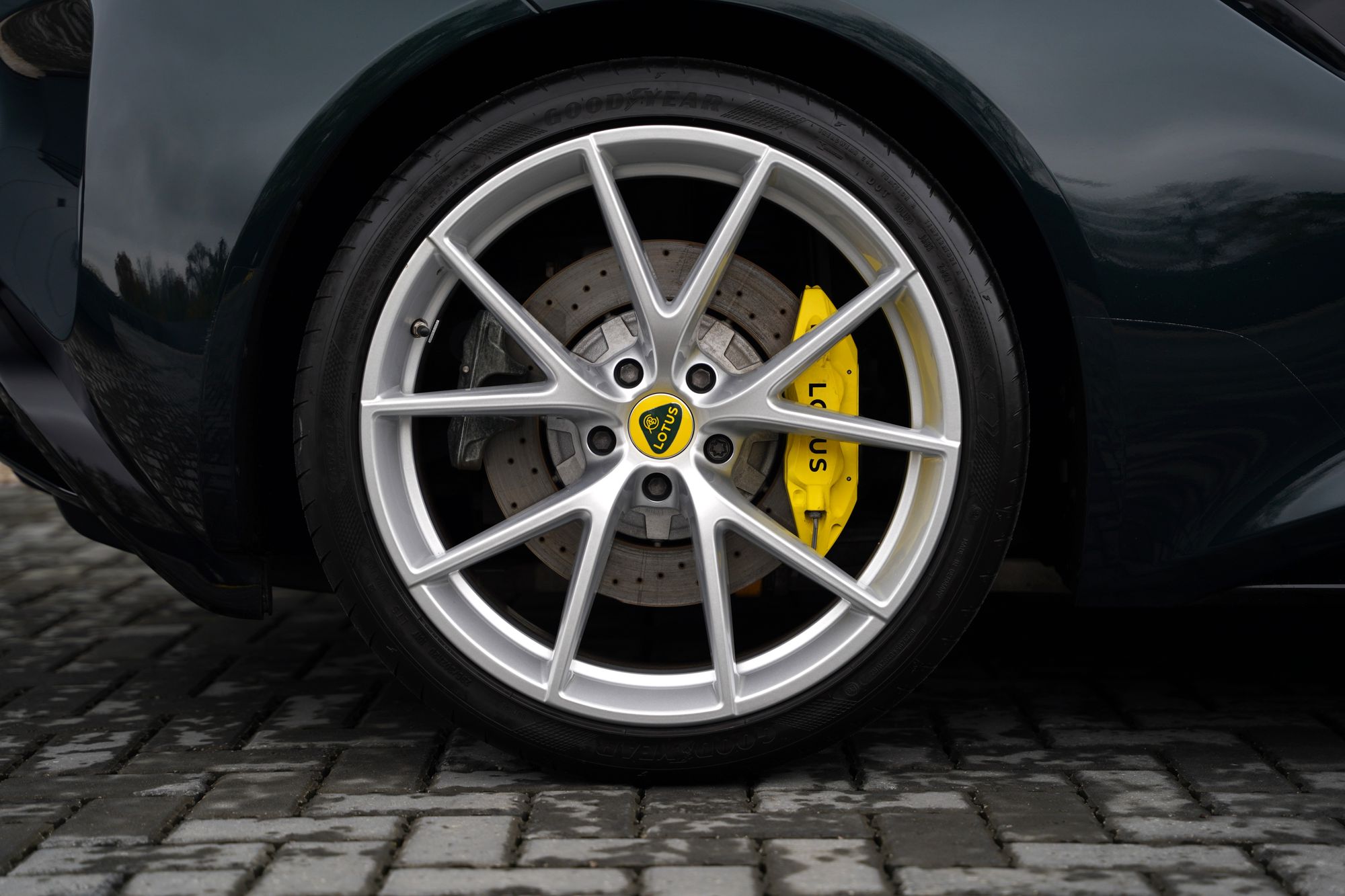 2023 Lotus Emira V6 First Edition