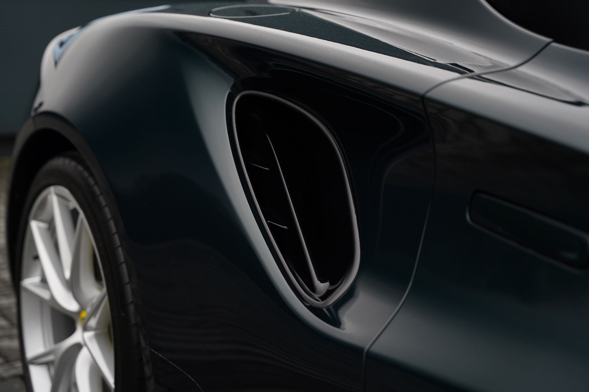 2023 Lotus Emira V6 First Edition