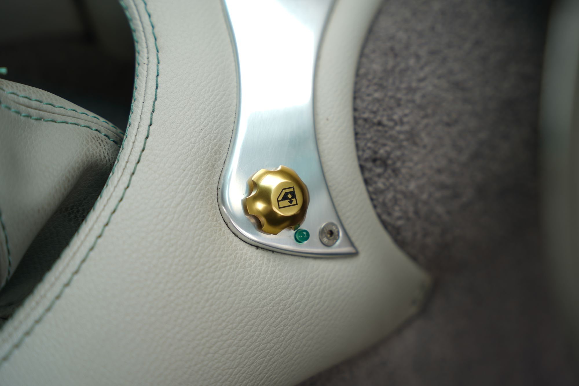 2002 TVR Tuscan