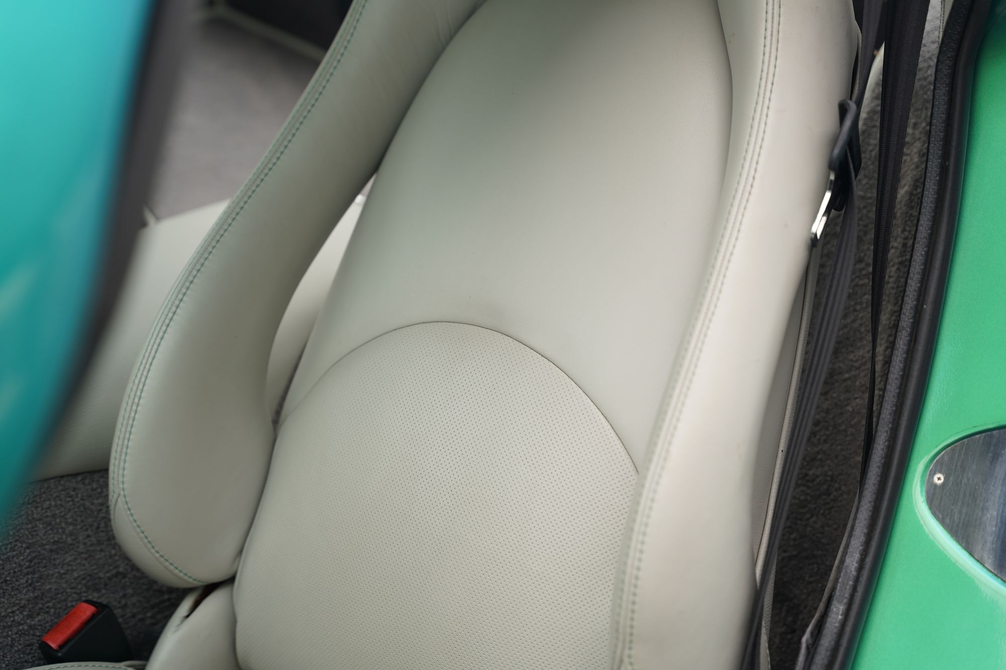 2002 TVR Tuscan