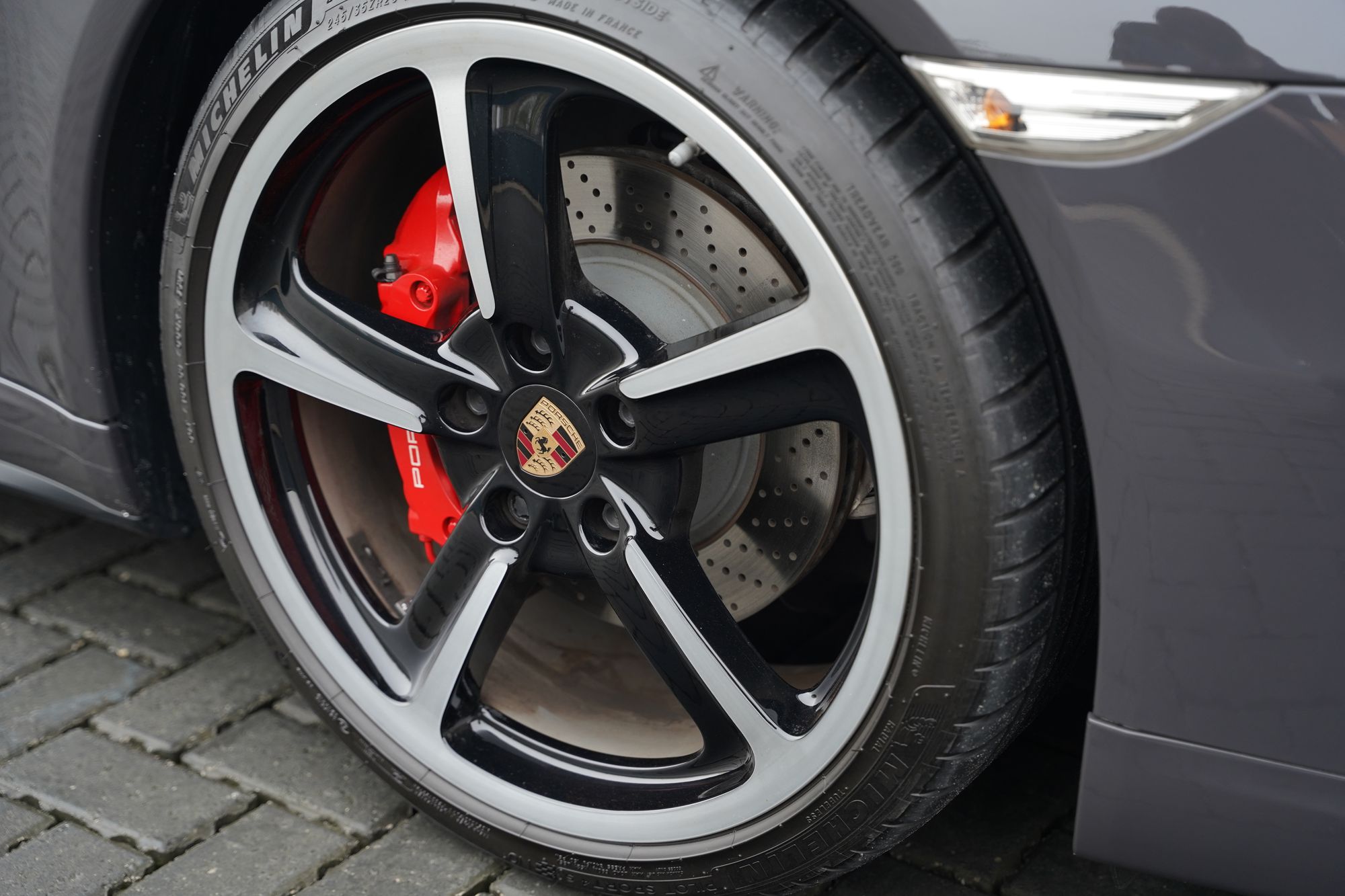 2013 Porsche 911 991.1 Carrera 4S Exclusive Edition