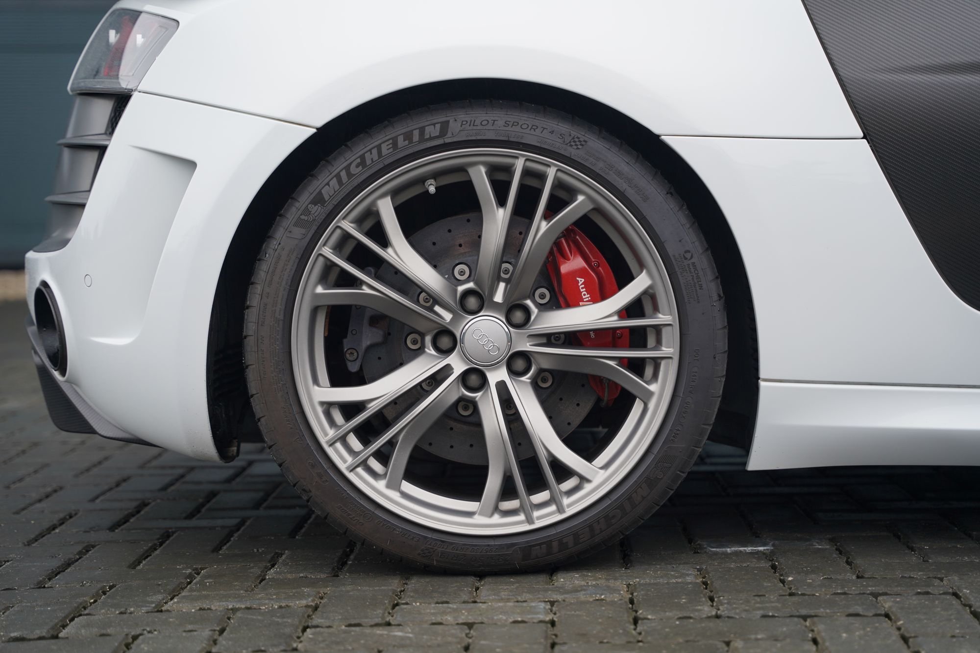 2011 Audi R8 GT Coupe