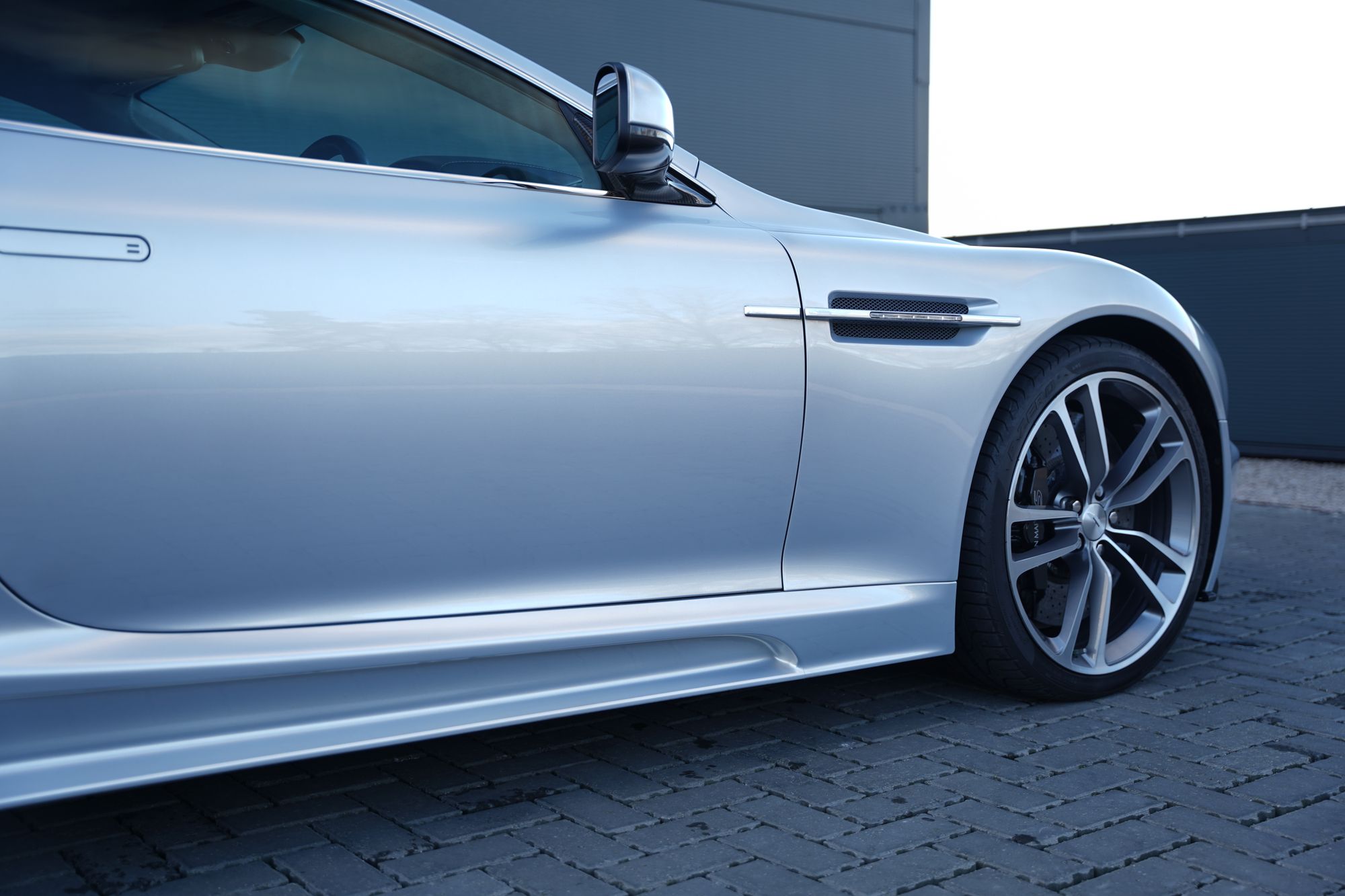 2011 Aston Martin DBS 2+2 Coupe
