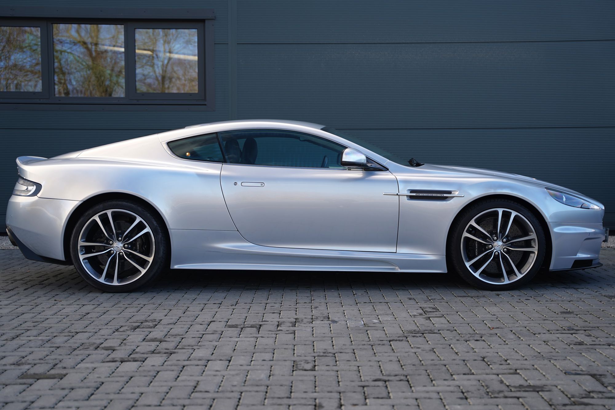 2011 Aston Martin DBS 2+2 Coupe