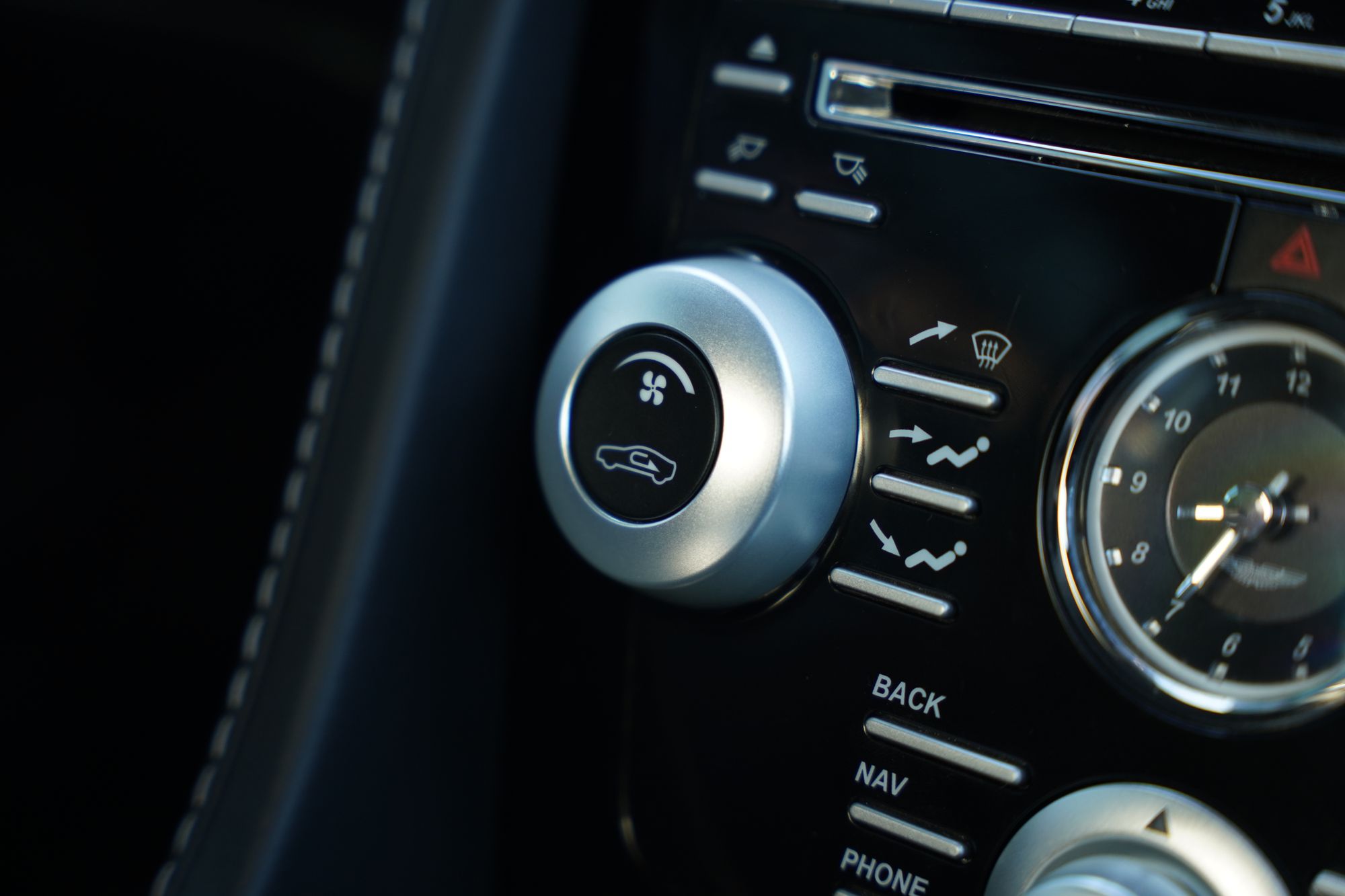 2011 Aston Martin DBS 2+2 Coupe