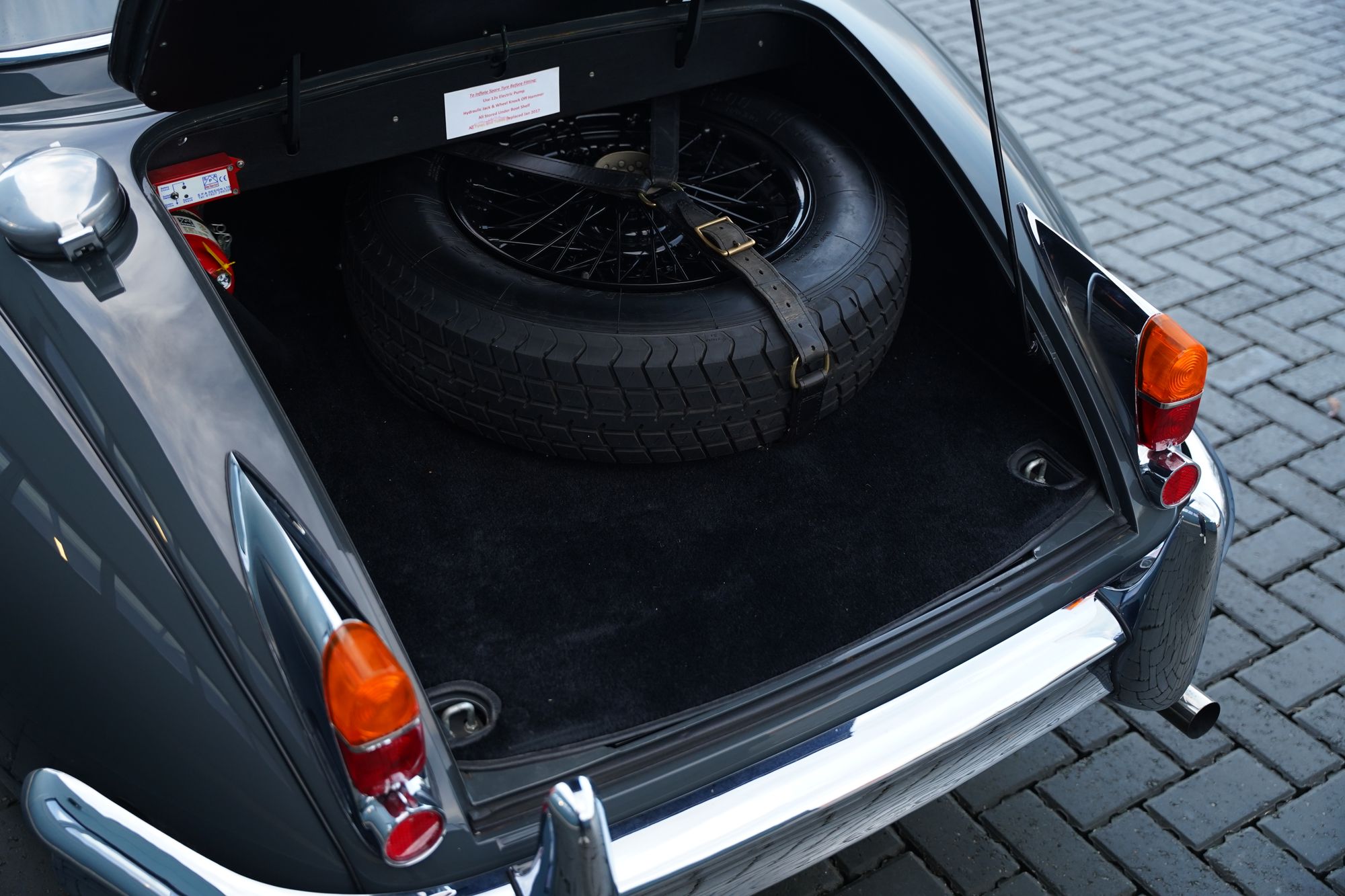 1960 Jaguar XK150 S FHC