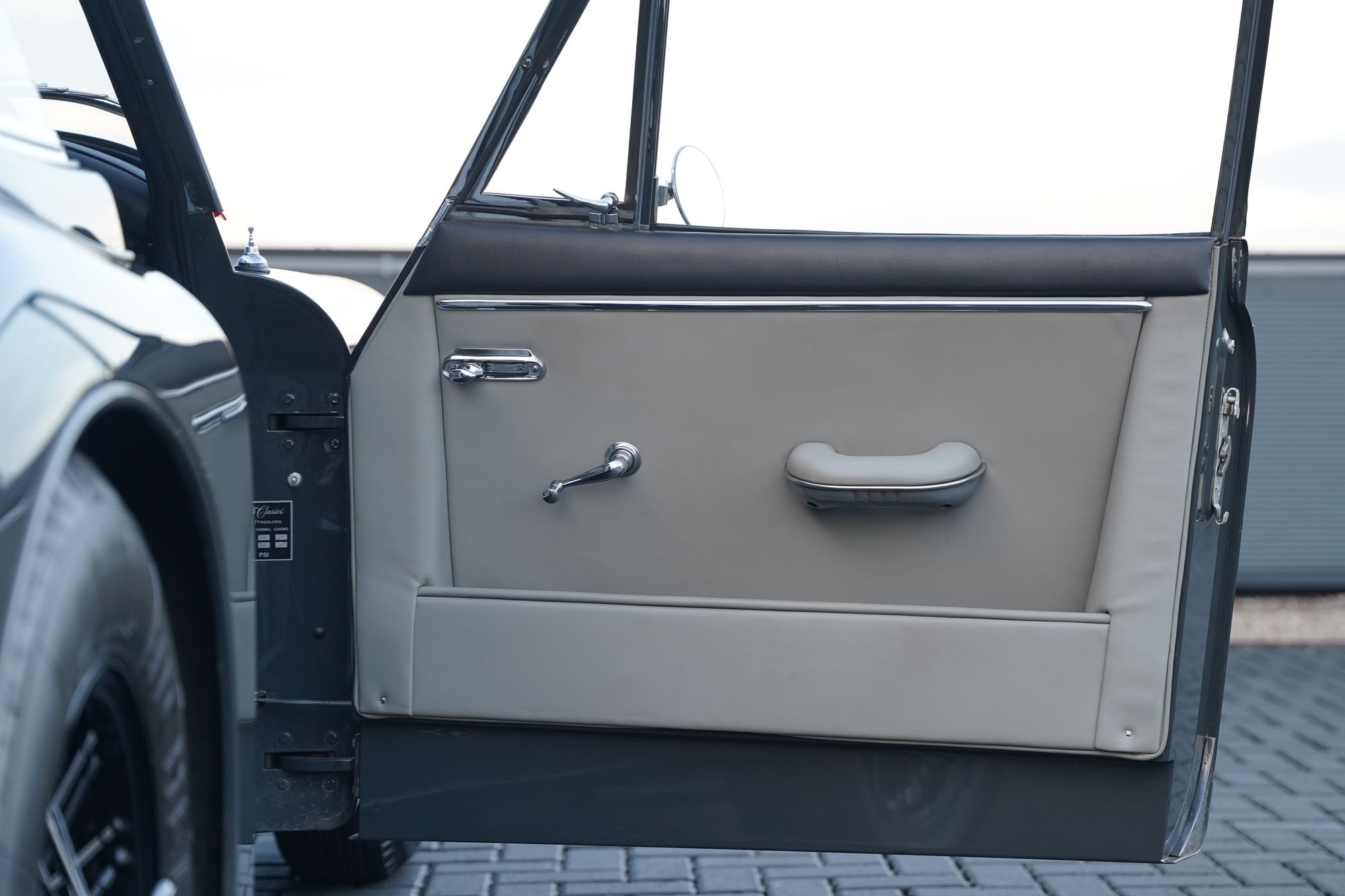 1960 Jaguar XK150 S FHC