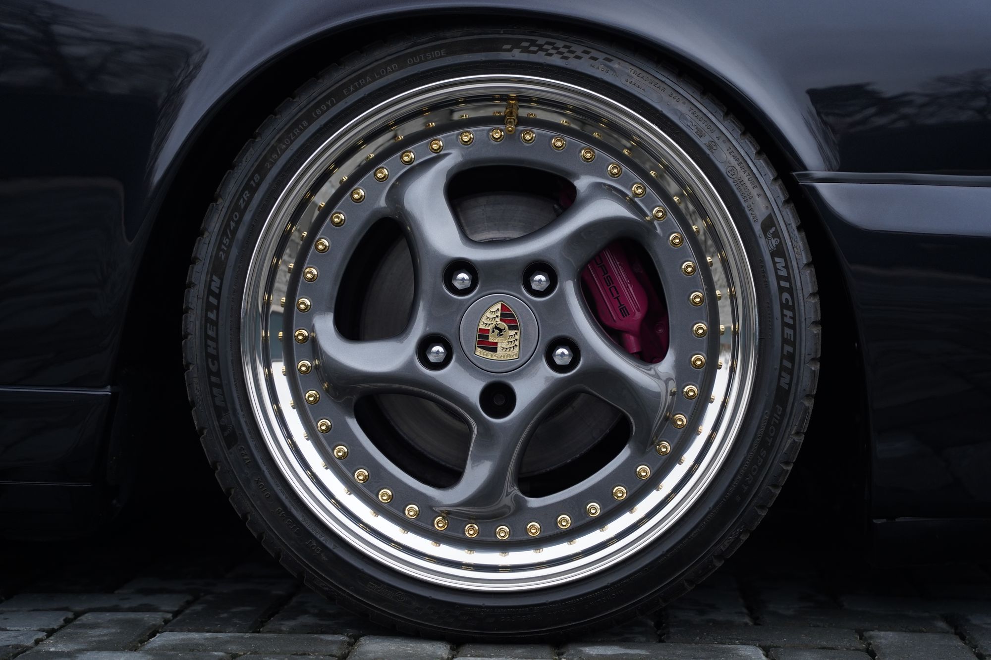 1990 Porsche 911 964 Carrera 4