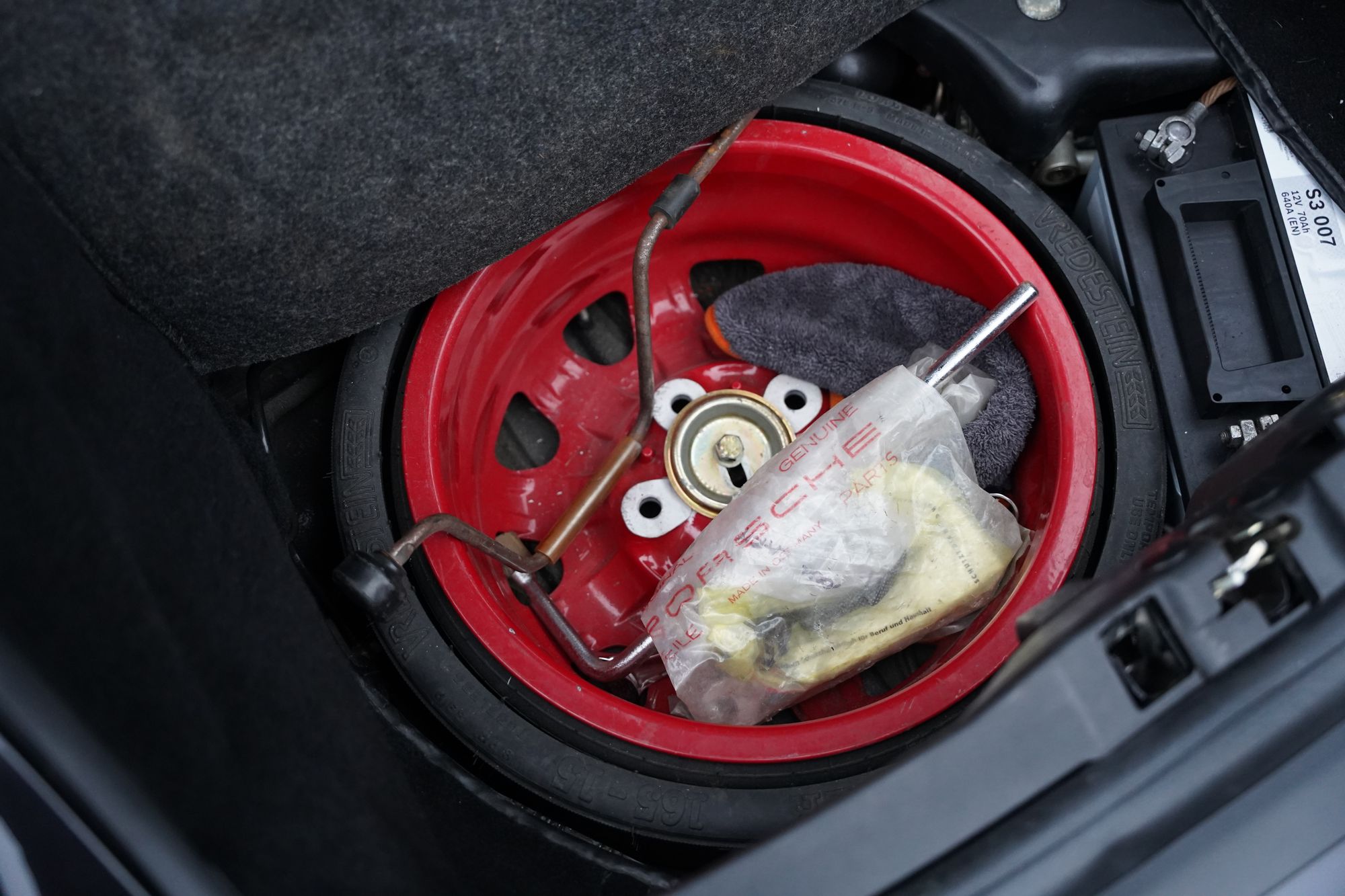 1990 Porsche 911 964 Carrera 4