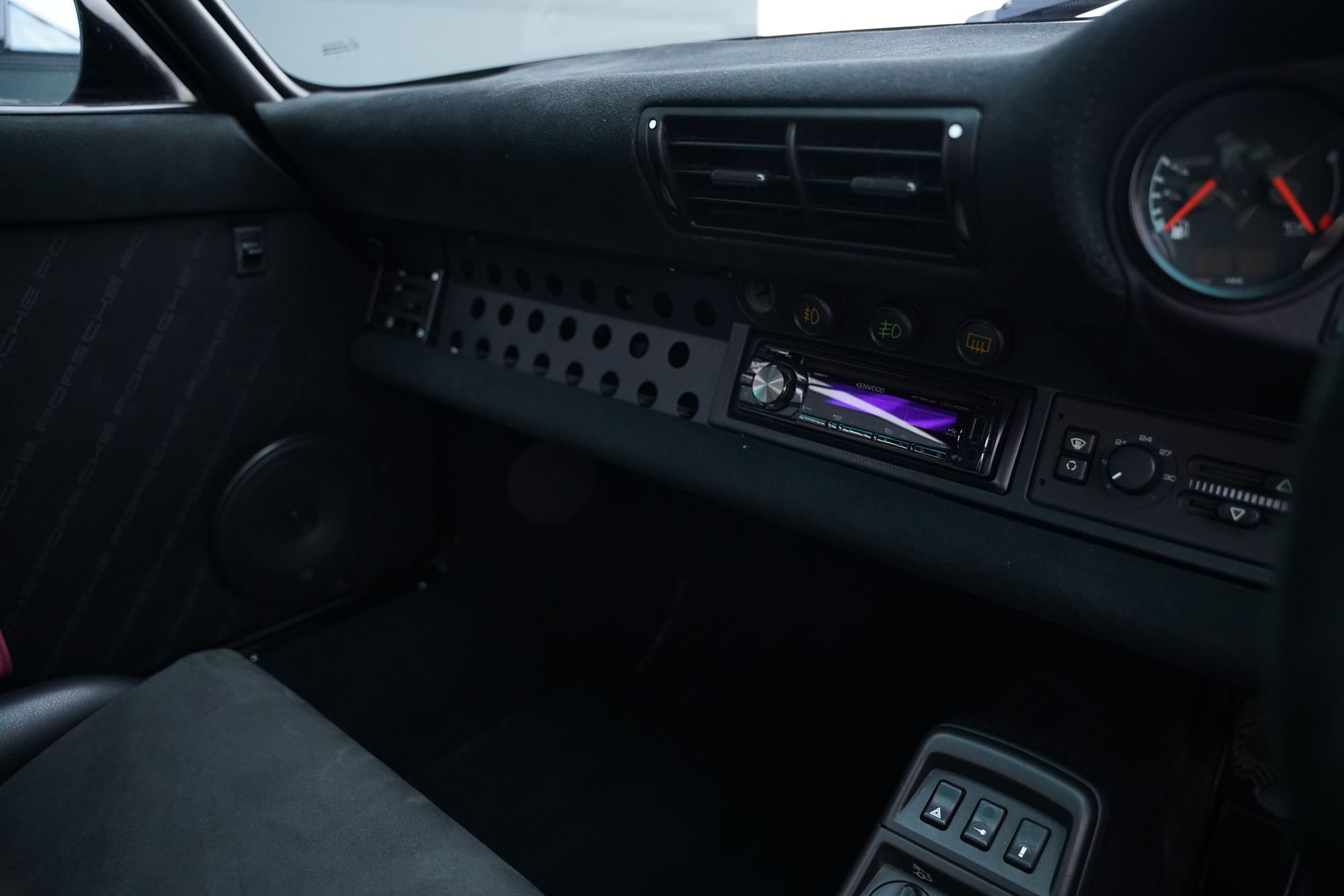 1990 Porsche 911 964 Carrera 4