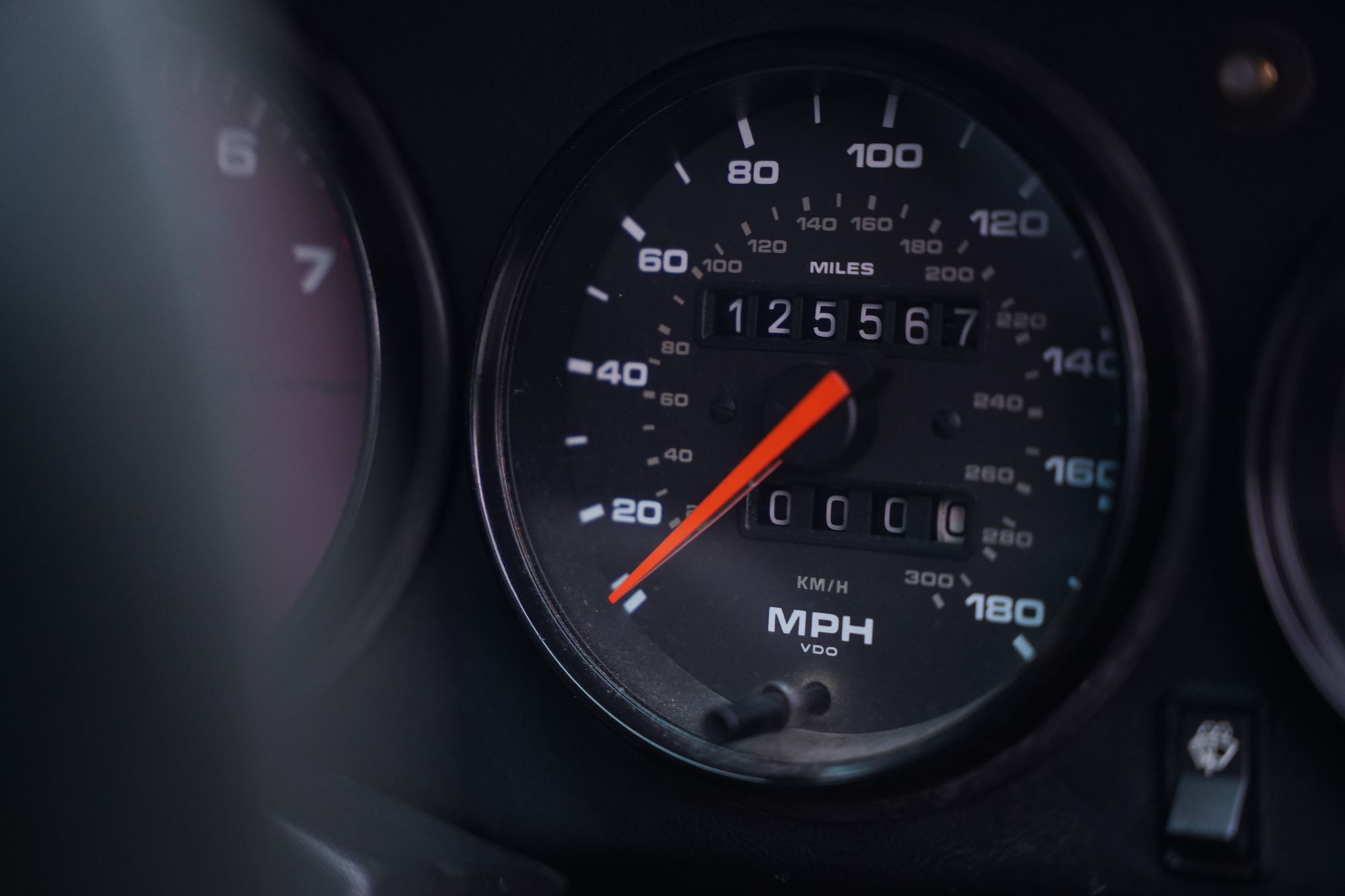 1990 Porsche 911 964 Carrera 4