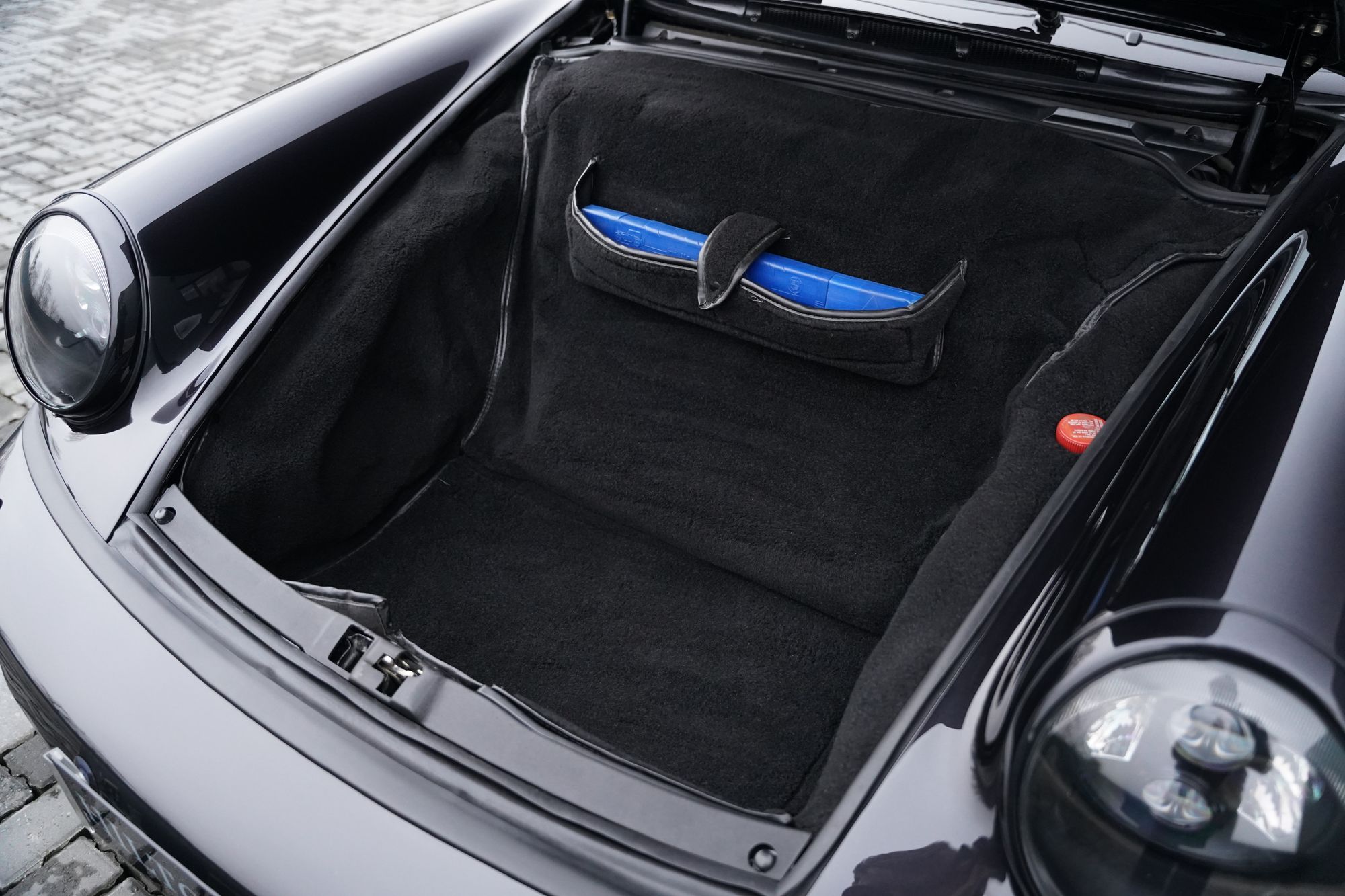 1990 Porsche 911 964 Carrera 4