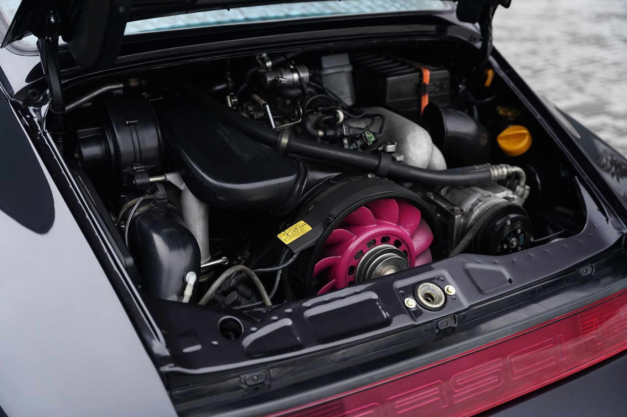 1990 Porsche 911 964 Carrera 4