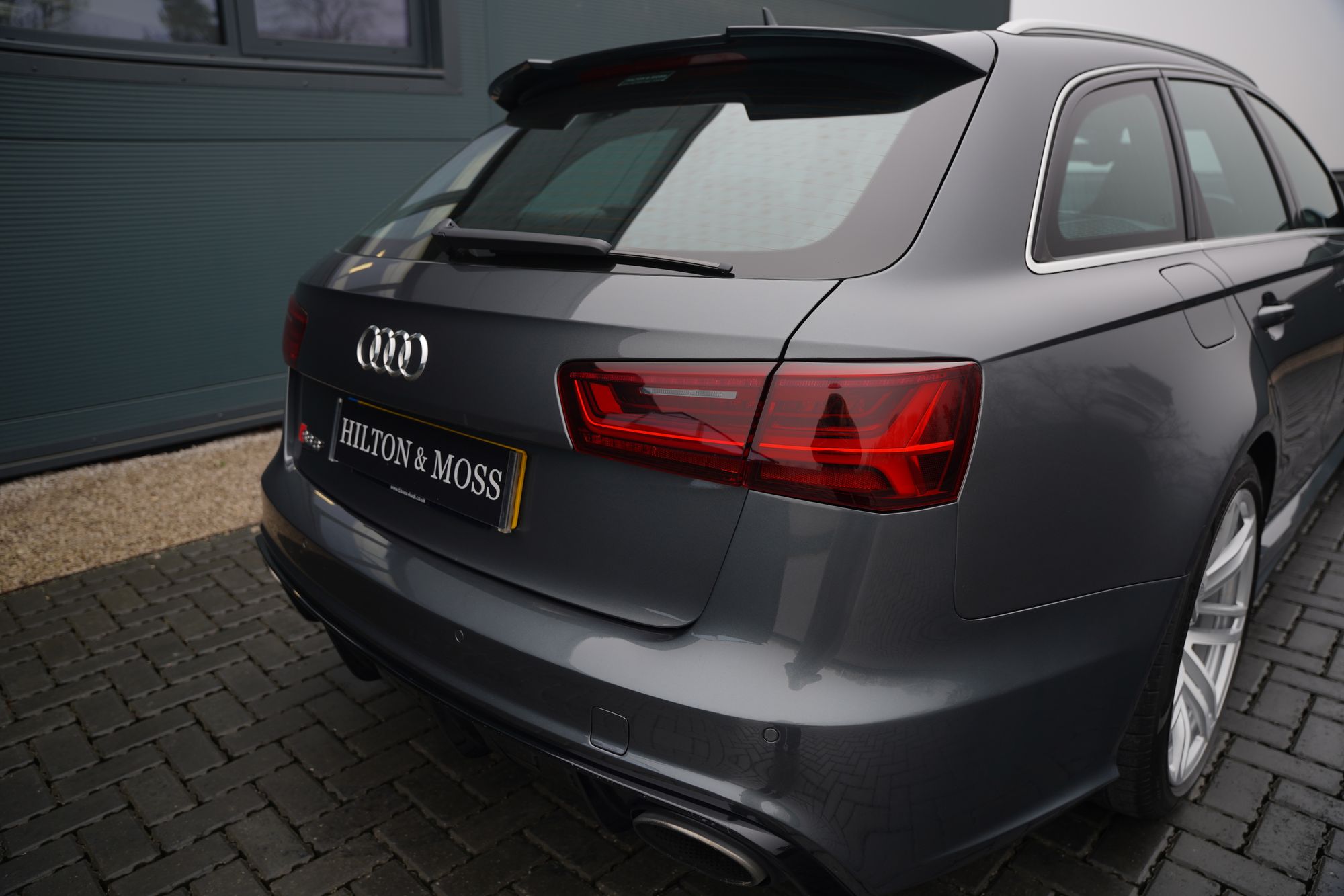 2015 Audi RS6 Avant