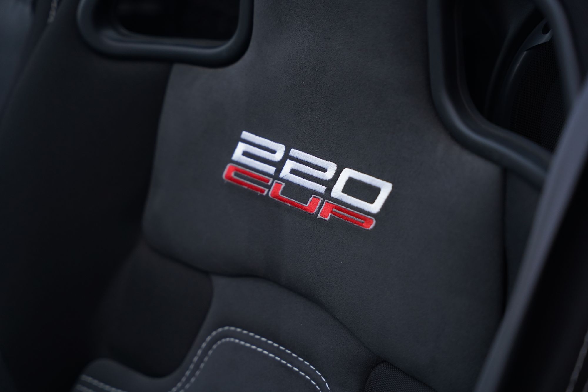 2017 Lotus Elise CUP 220