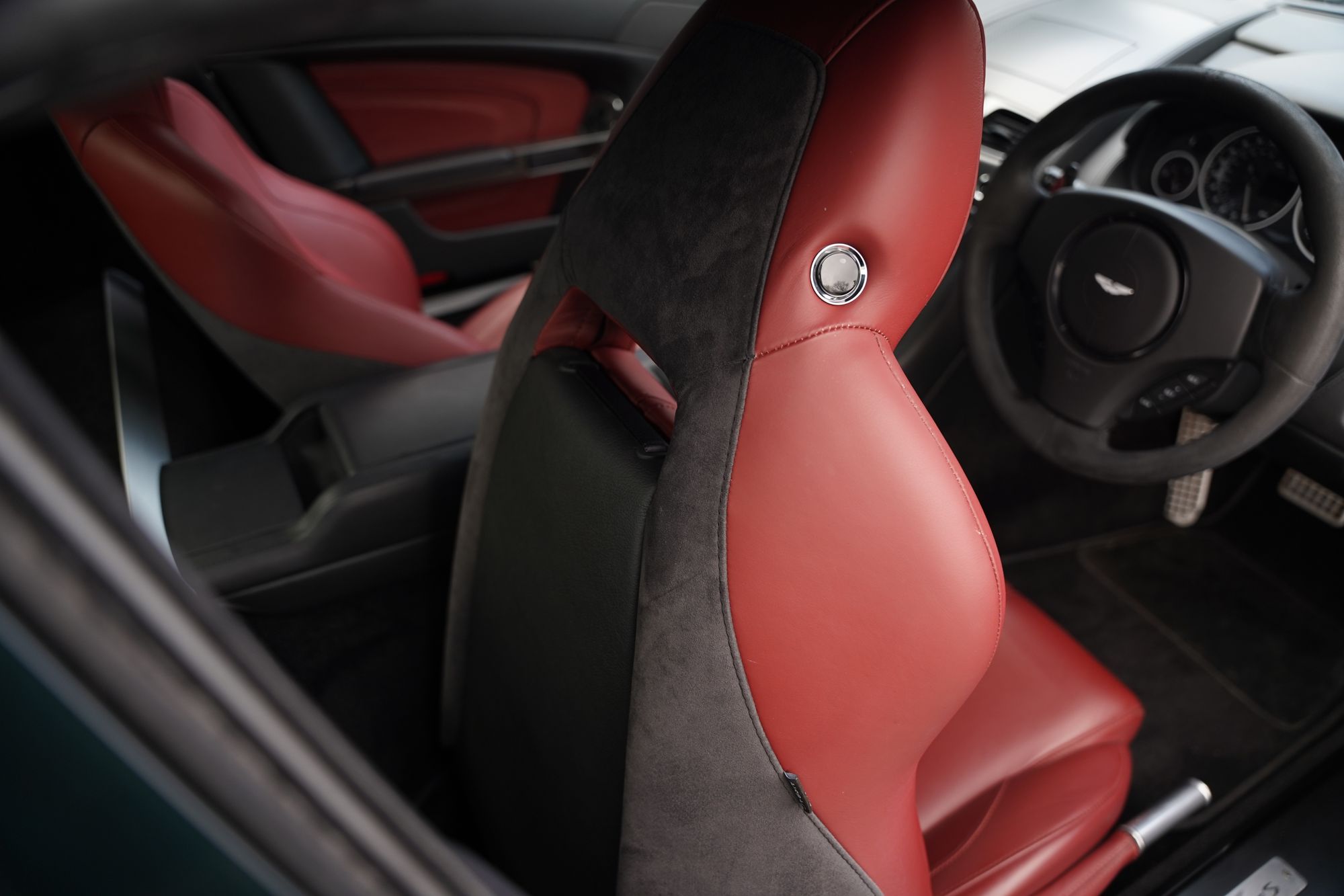 2018 Aston Martin V12 Vantage S