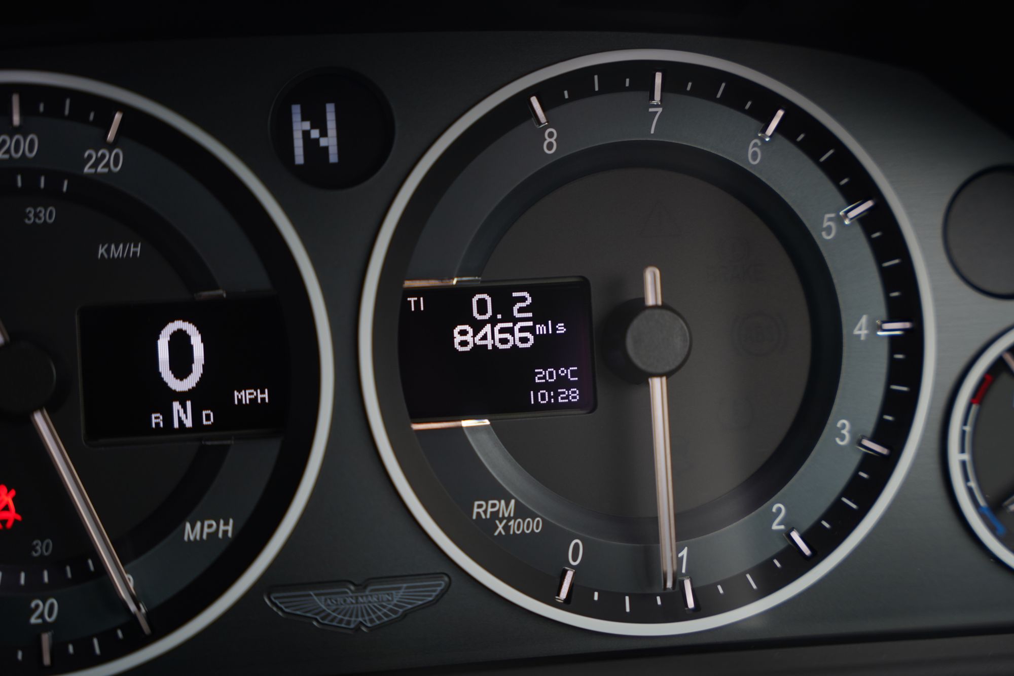 2018 Aston Martin V12 Vantage S