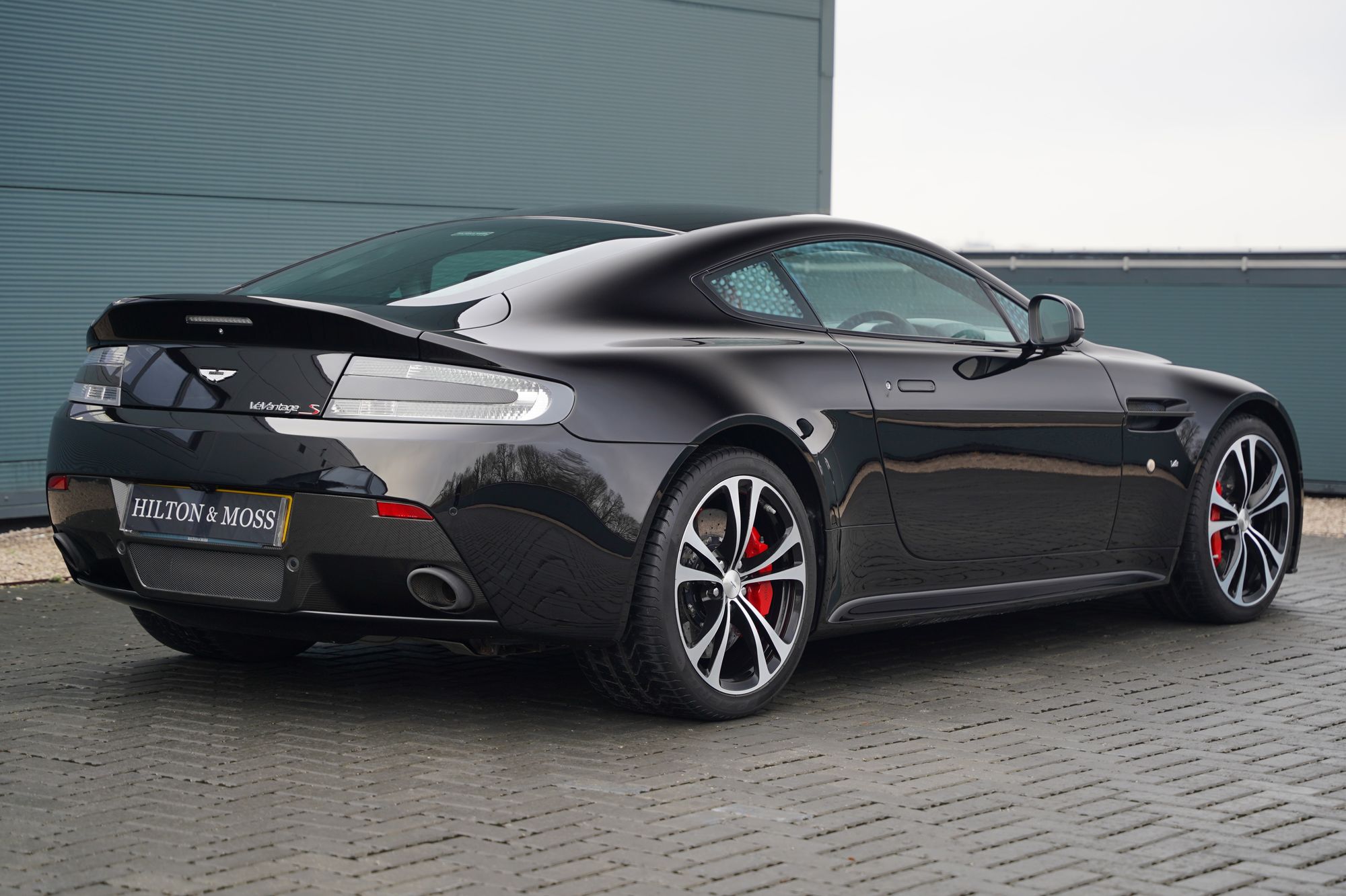 2018 Aston Martin V12 Vantage S