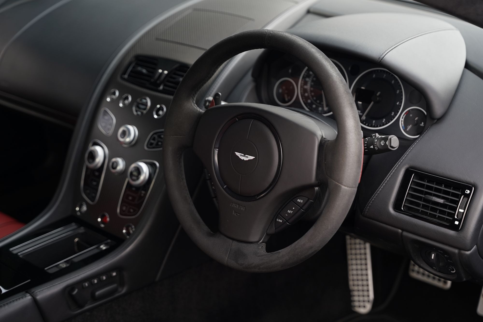 2018 Aston Martin V12 Vantage S