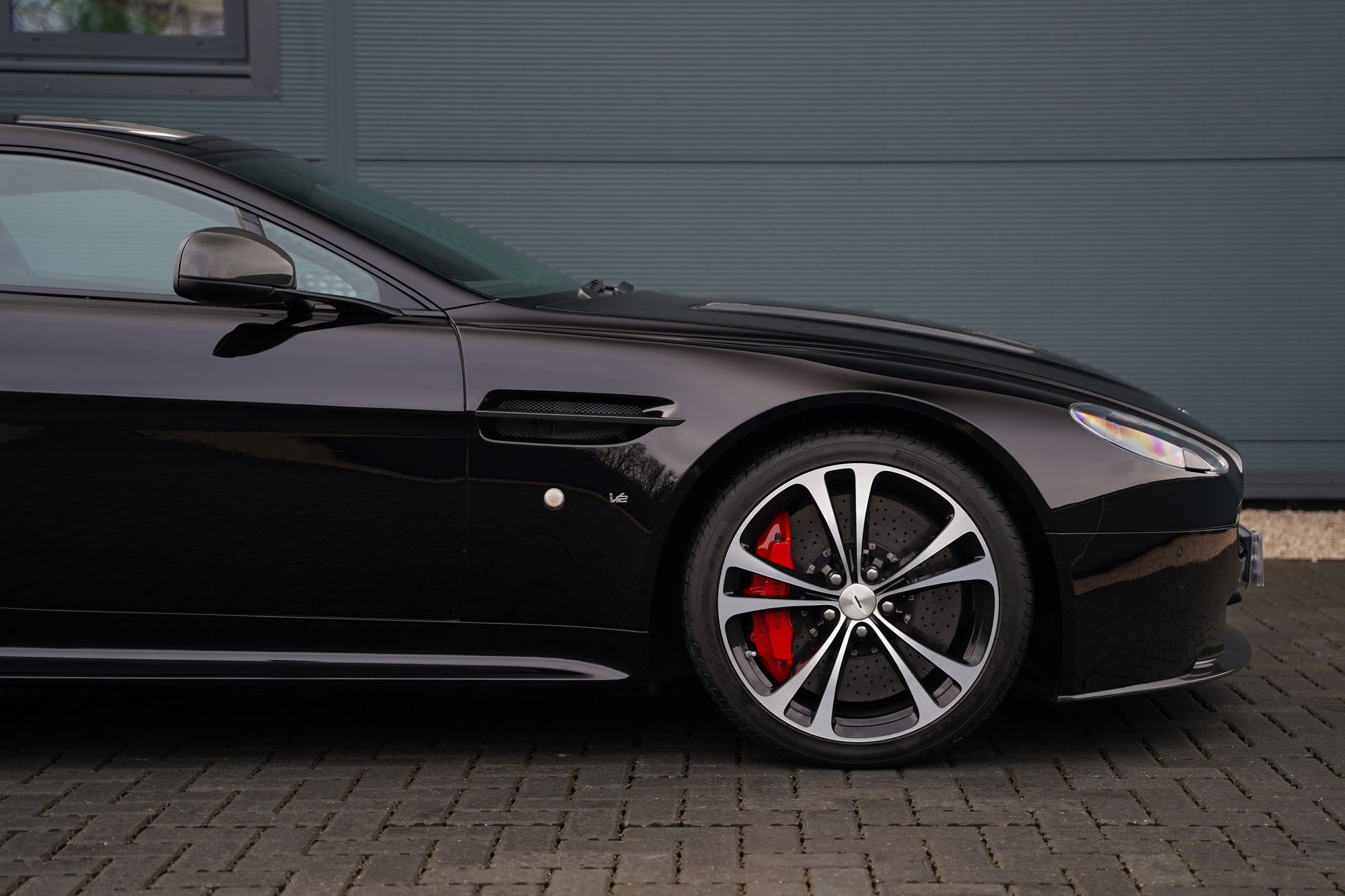 2018 Aston Martin V12 Vantage S