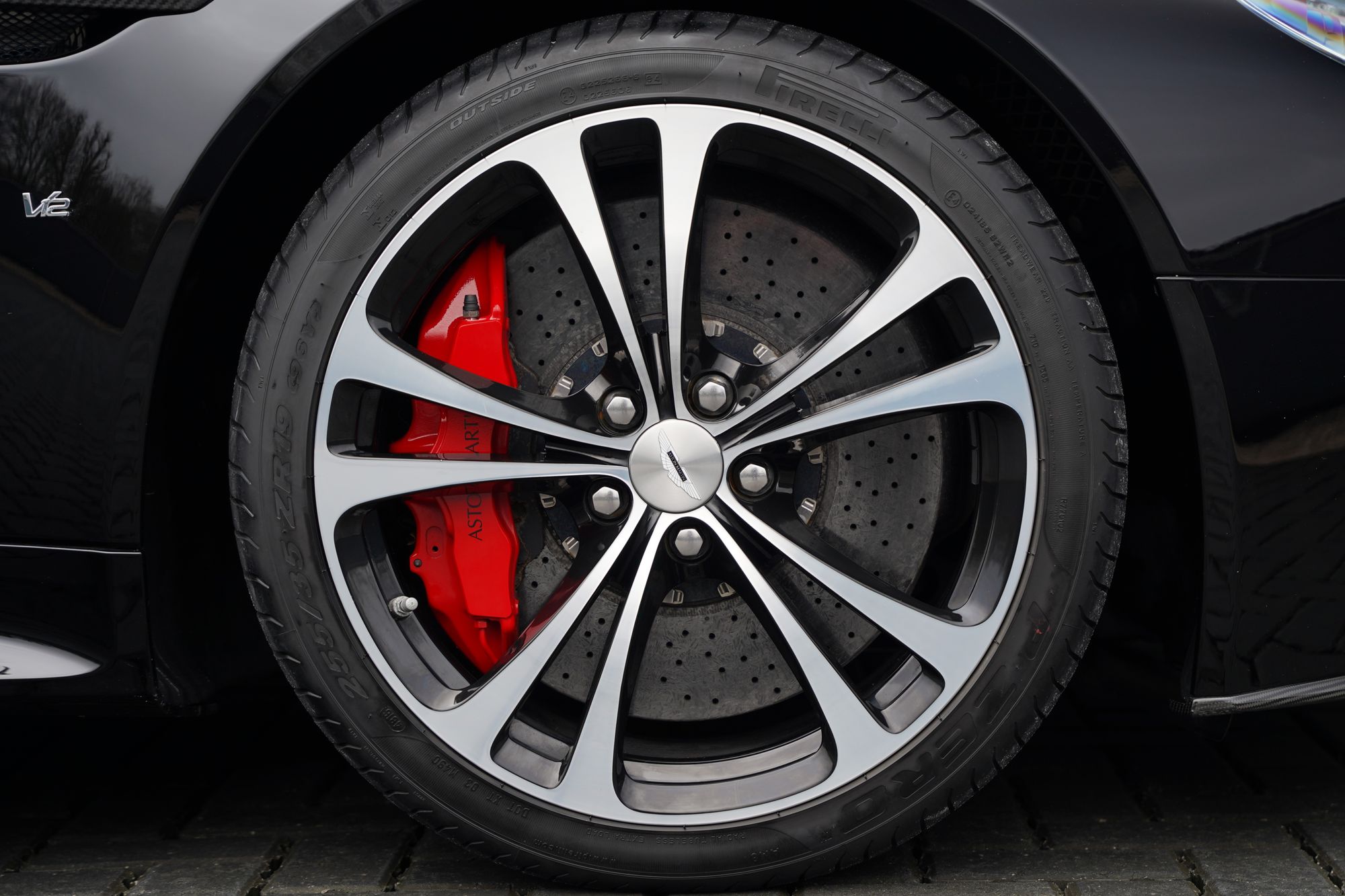 2018 Aston Martin V12 Vantage S