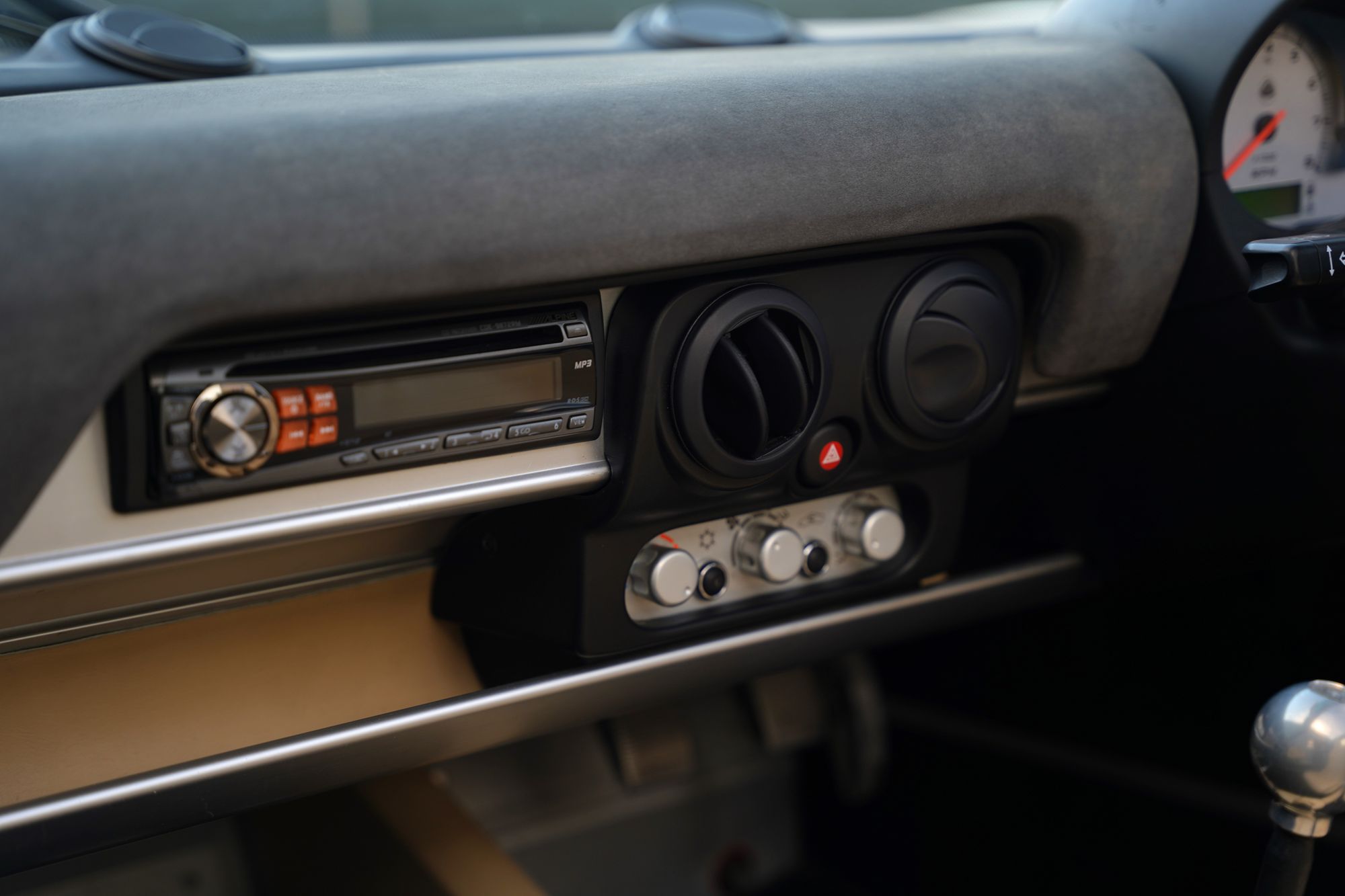 2004 Lotus Elise 111S