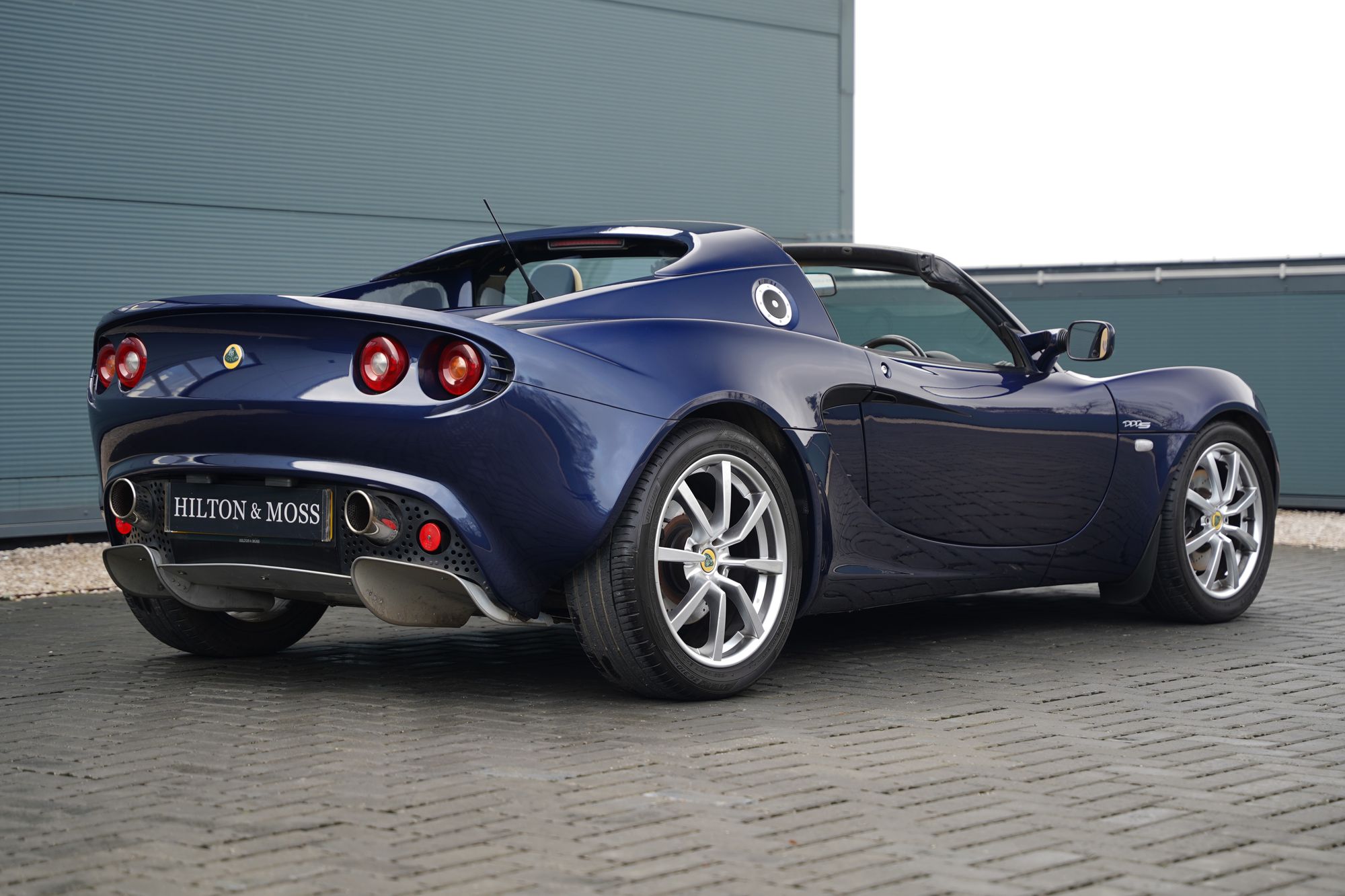 2004 Lotus Elise 111S