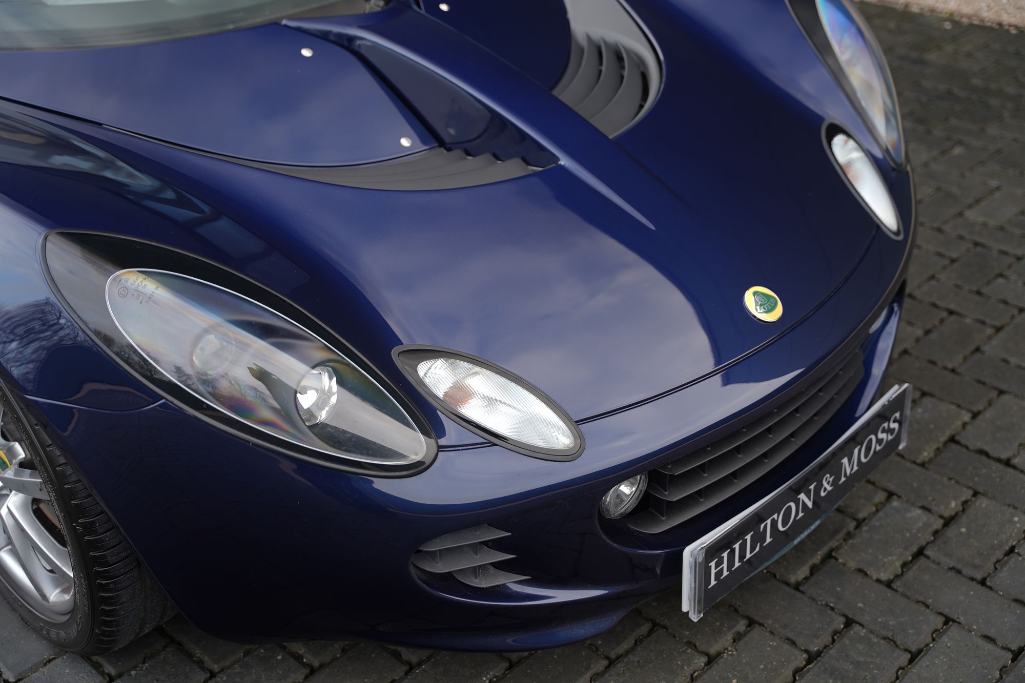 2004 Lotus Elise 111S