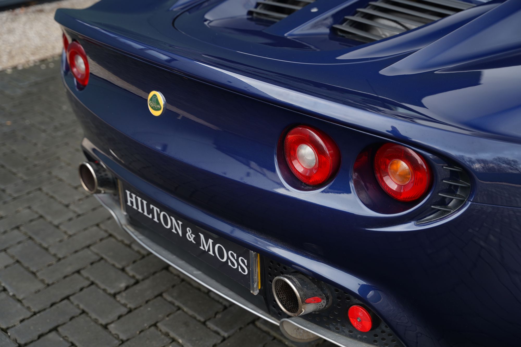 2004 Lotus Elise 111S