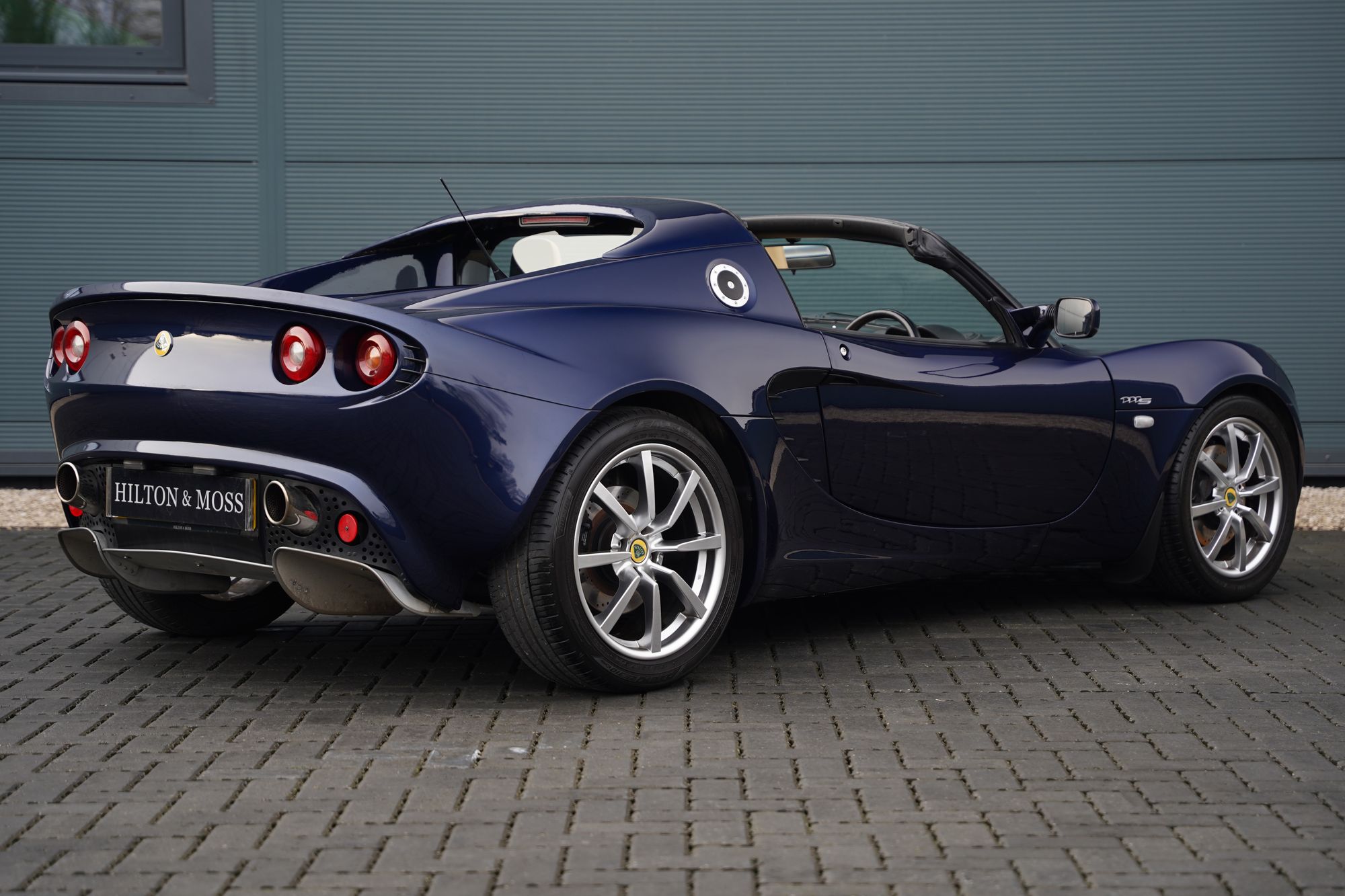 2004 Lotus Elise 111S