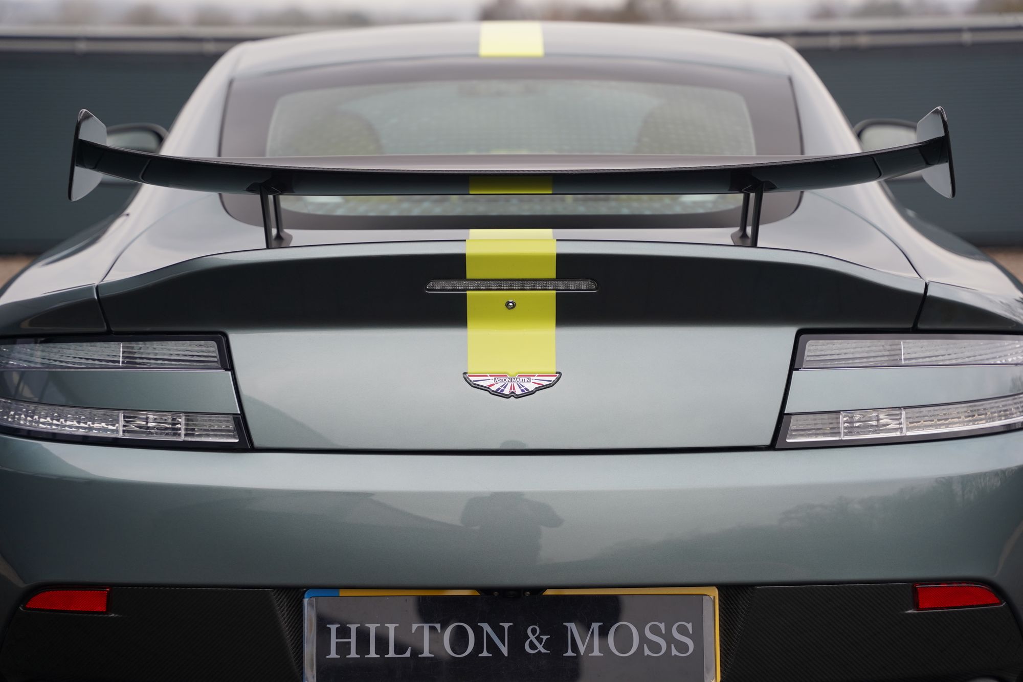 2017 Aston Martin V12 Vantage AMR